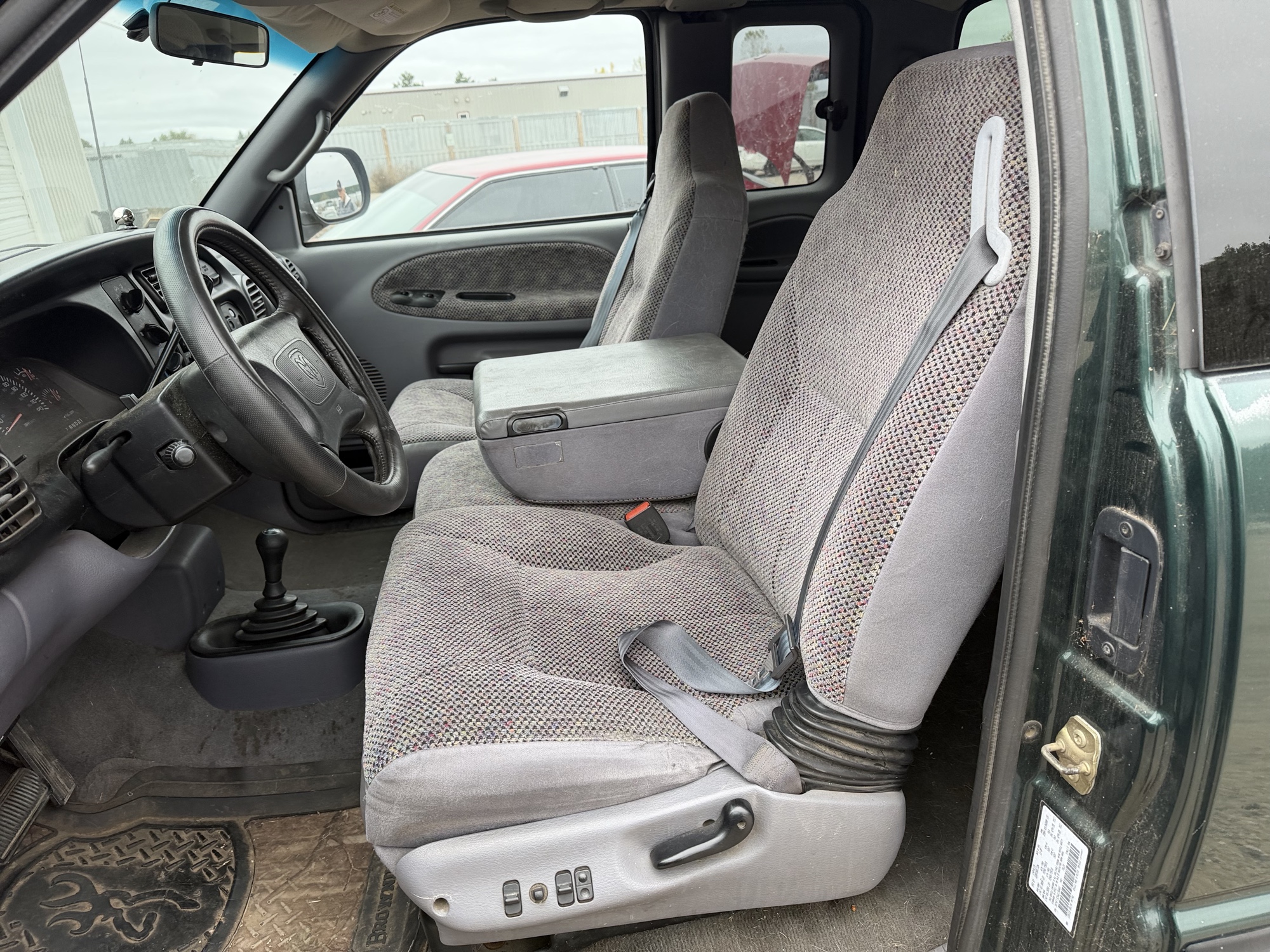 1998 dodge ram-1500 quad-cab-8-ft.-bed-4wd with 133361 miles for sale near Elk River, Minnesota 106699_22_driver_seat.jpg