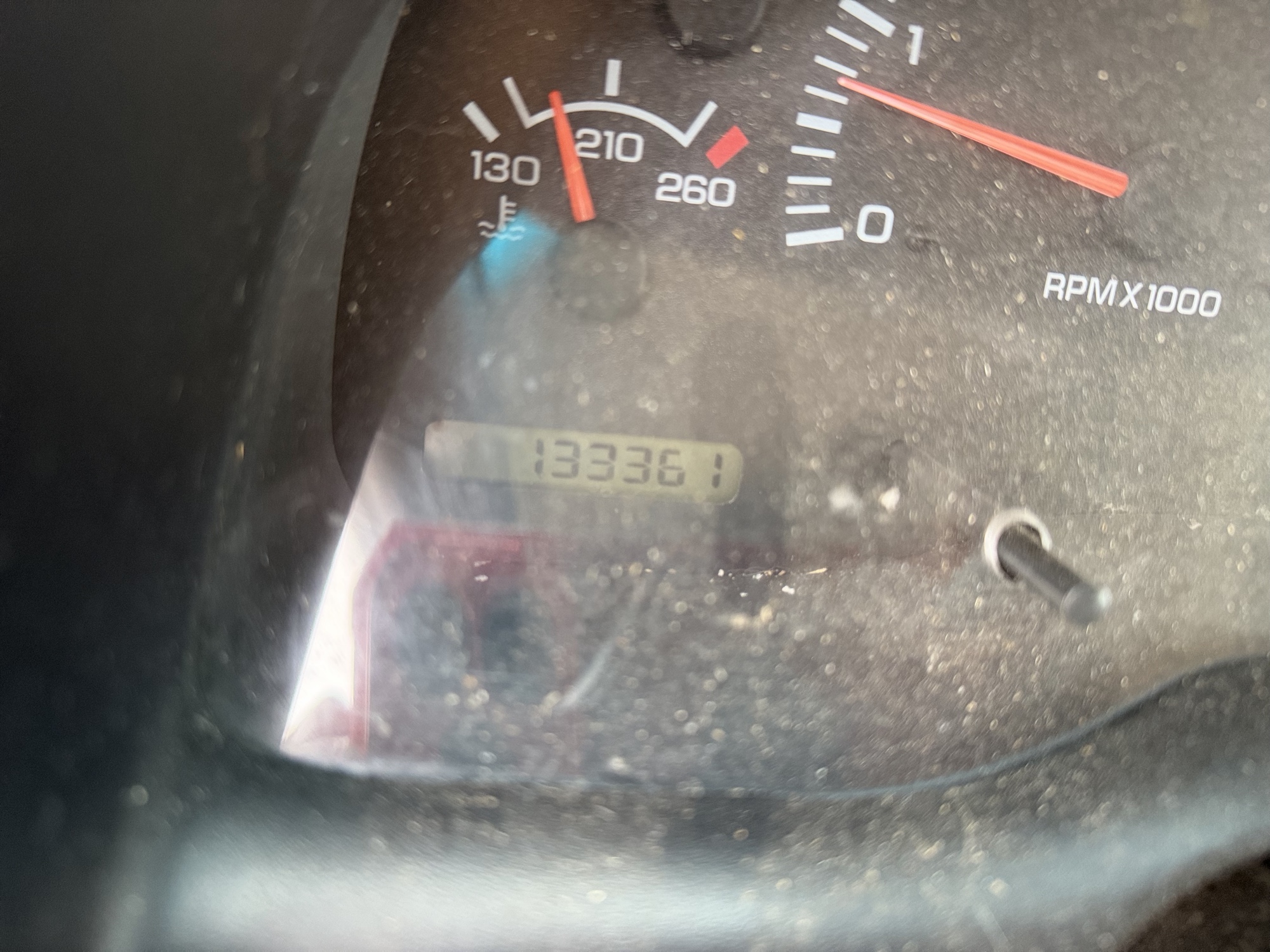 1998 dodge ram-1500 quad-cab-8-ft.-bed-4wd with 133361 miles for sale near Elk River, Minnesota 106699_44_mileage_closeup.jpg