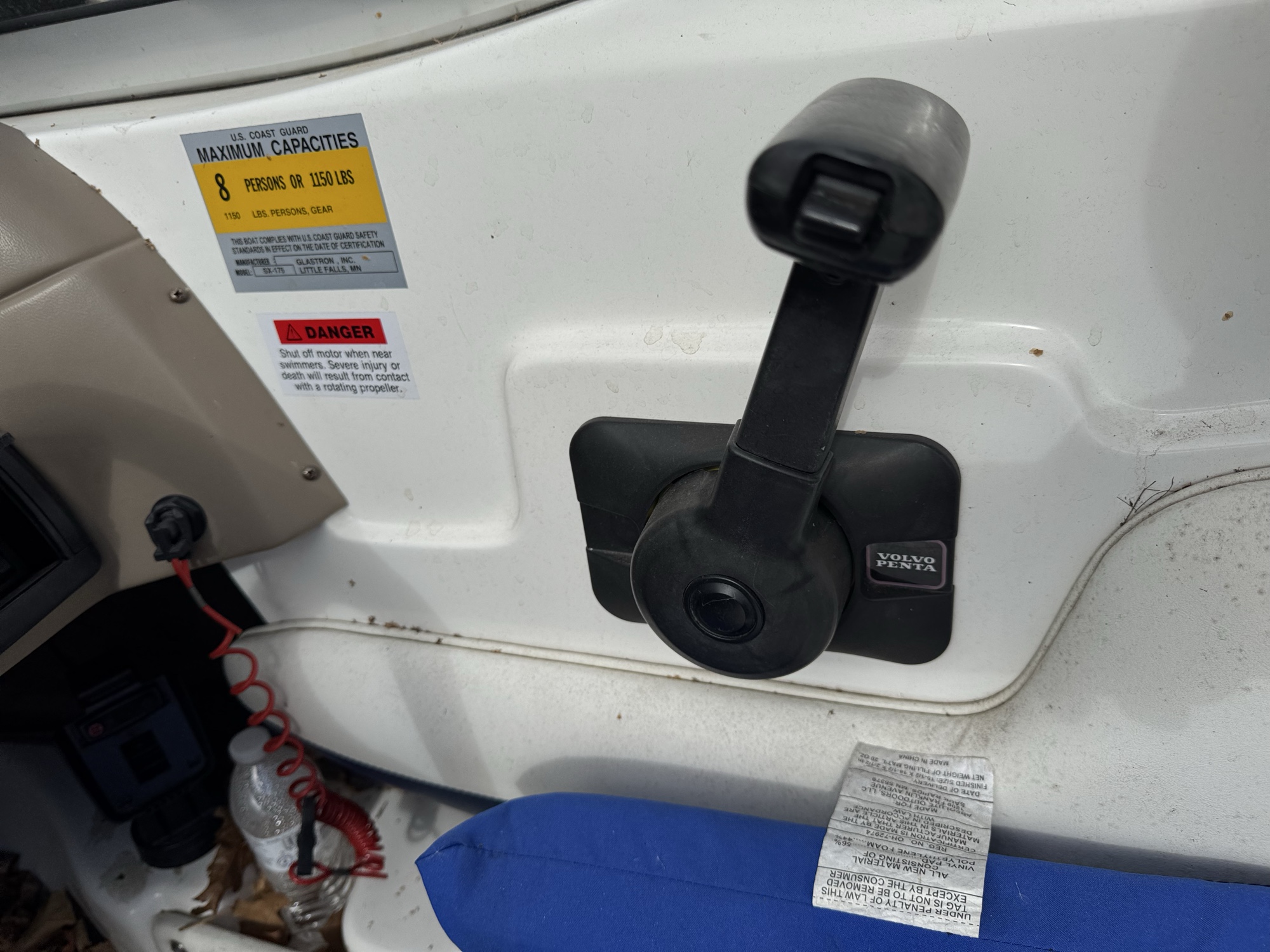 2002 glastron sx175 for sale near Elk River, Minnesota 106700_41_shifter.jpg