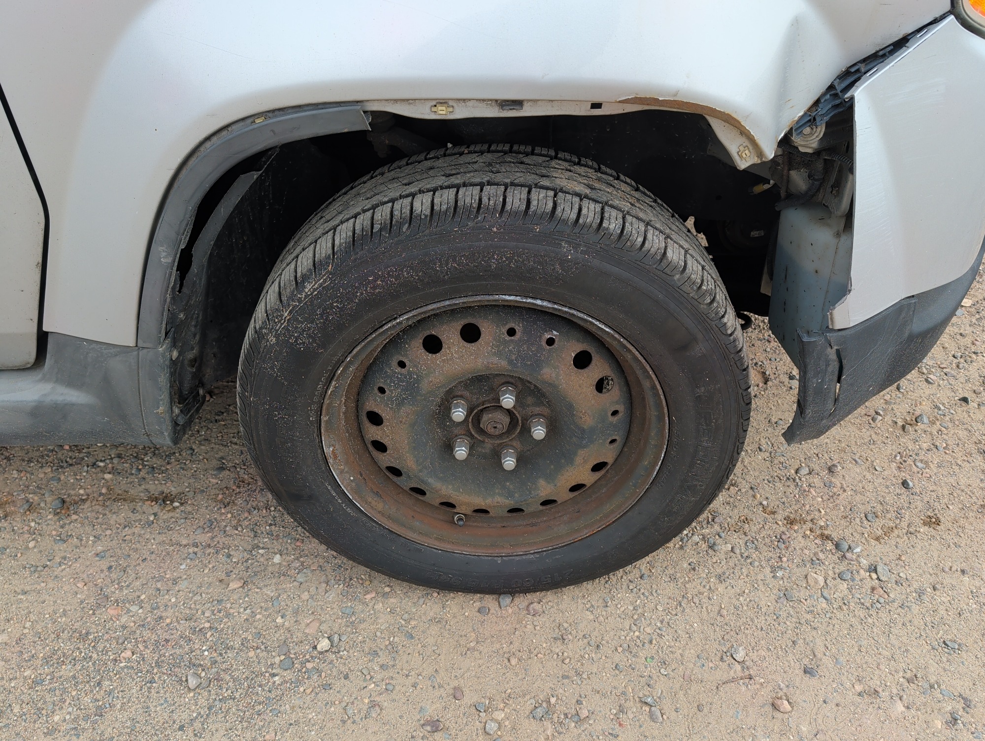 2009 honda element lx-4wd-at with 225737 miles for sale near Elk River, Minnesota 106701_15_front_pass_wheel.jpg