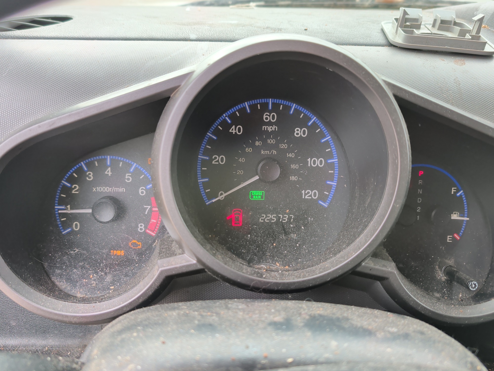 2009 honda element lx-4wd-at with 225737 miles for sale near Elk River, Minnesota 106701_43_gauge_cluster.jpg