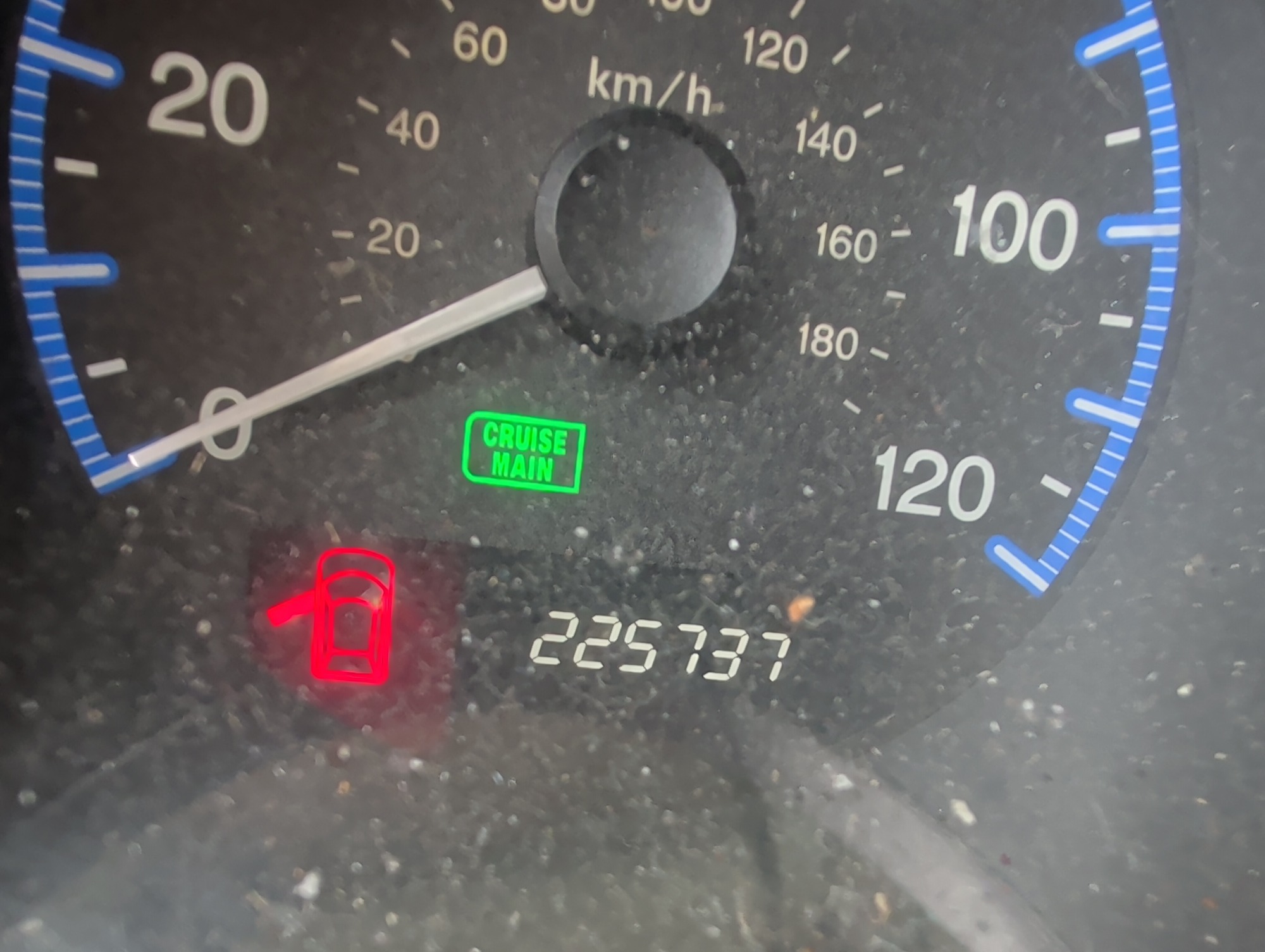 2009 honda element lx-4wd-at with 225737 miles for sale near Elk River, Minnesota 106701_44_mileage_closeup.jpg