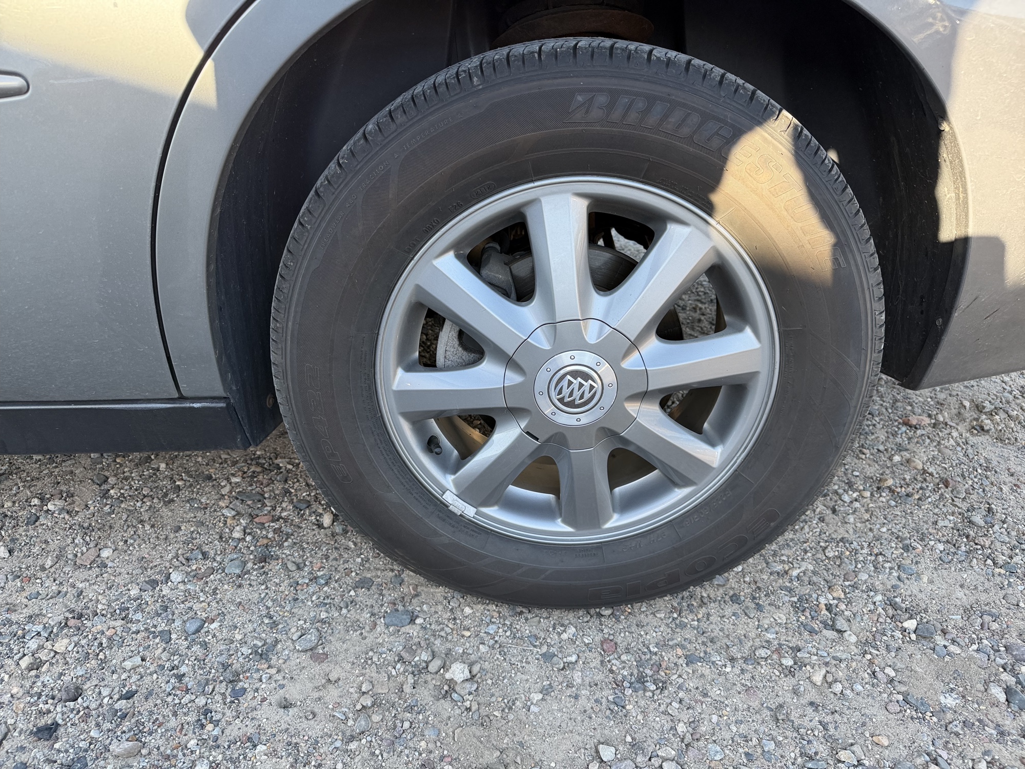 2009 buick lacrosse cx with 28748 miles for sale near Elk River, Minnesota 106702_13_rear_drv_wheel.jpg