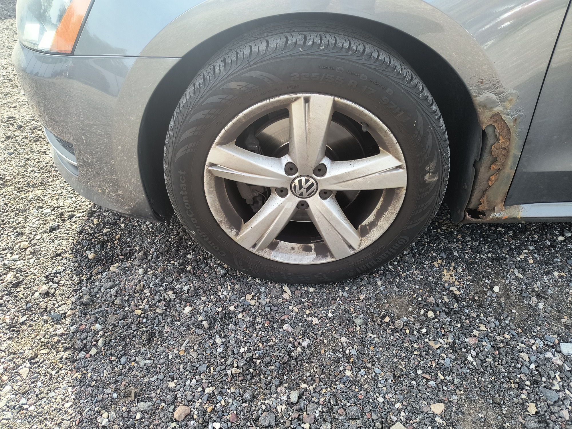 2012 volkswagen passat 2.5l-se-at with 146614 miles for sale near Elk River, Minnesota 106703_12_drv_front_wheel.jpg