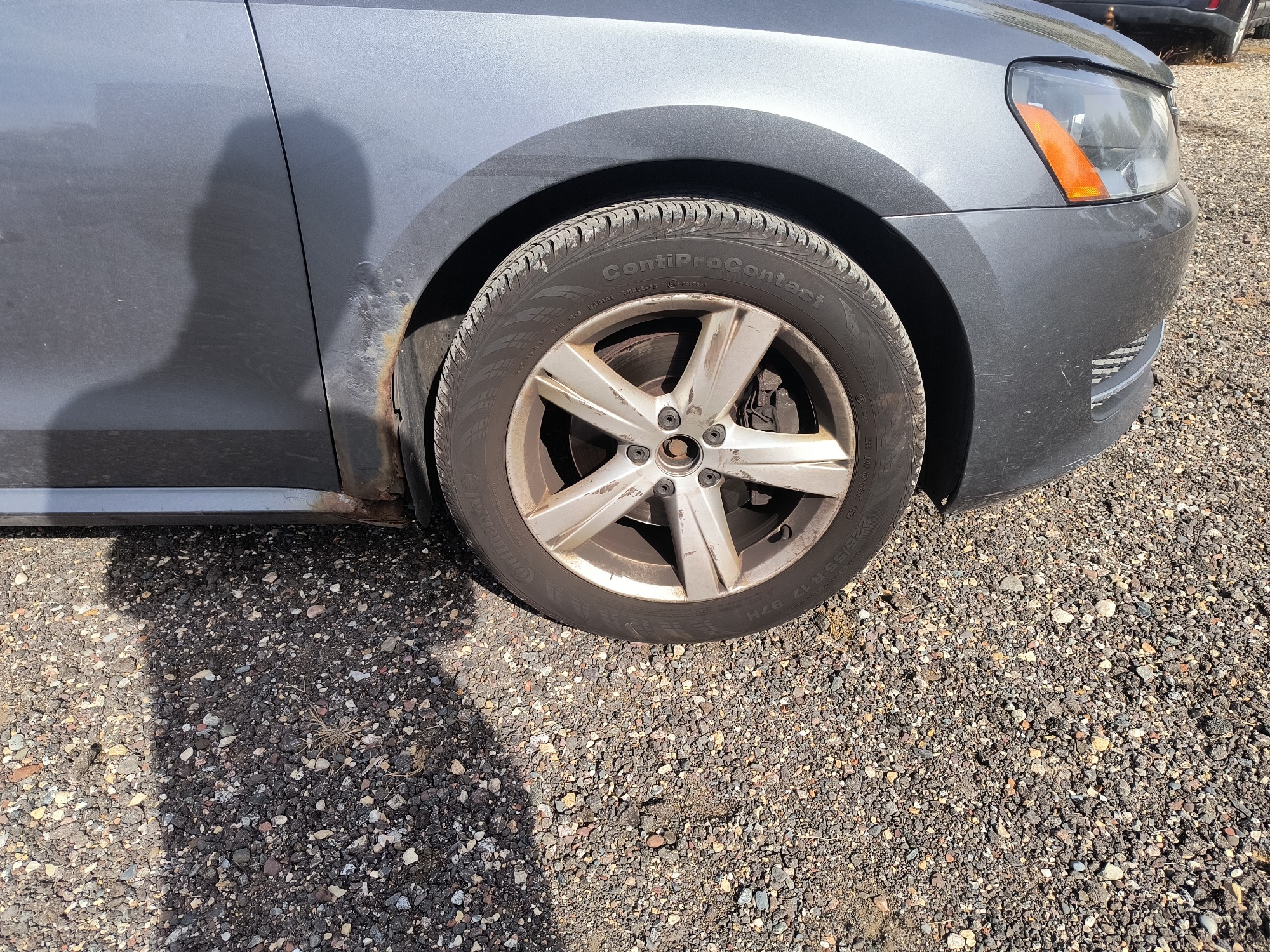 2012 volkswagen passat 2.5l-se-at with 146614 miles for sale near Elk River, Minnesota 106703_15_front_pass_wheel.jpg
