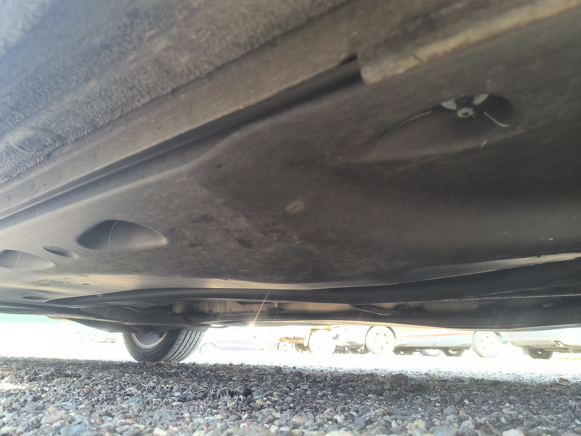 2012 volkswagen passat 2.5l-se-at with 146614 miles for sale near Elk River, Minnesota 106703_21_undercar_pass_side.jpg