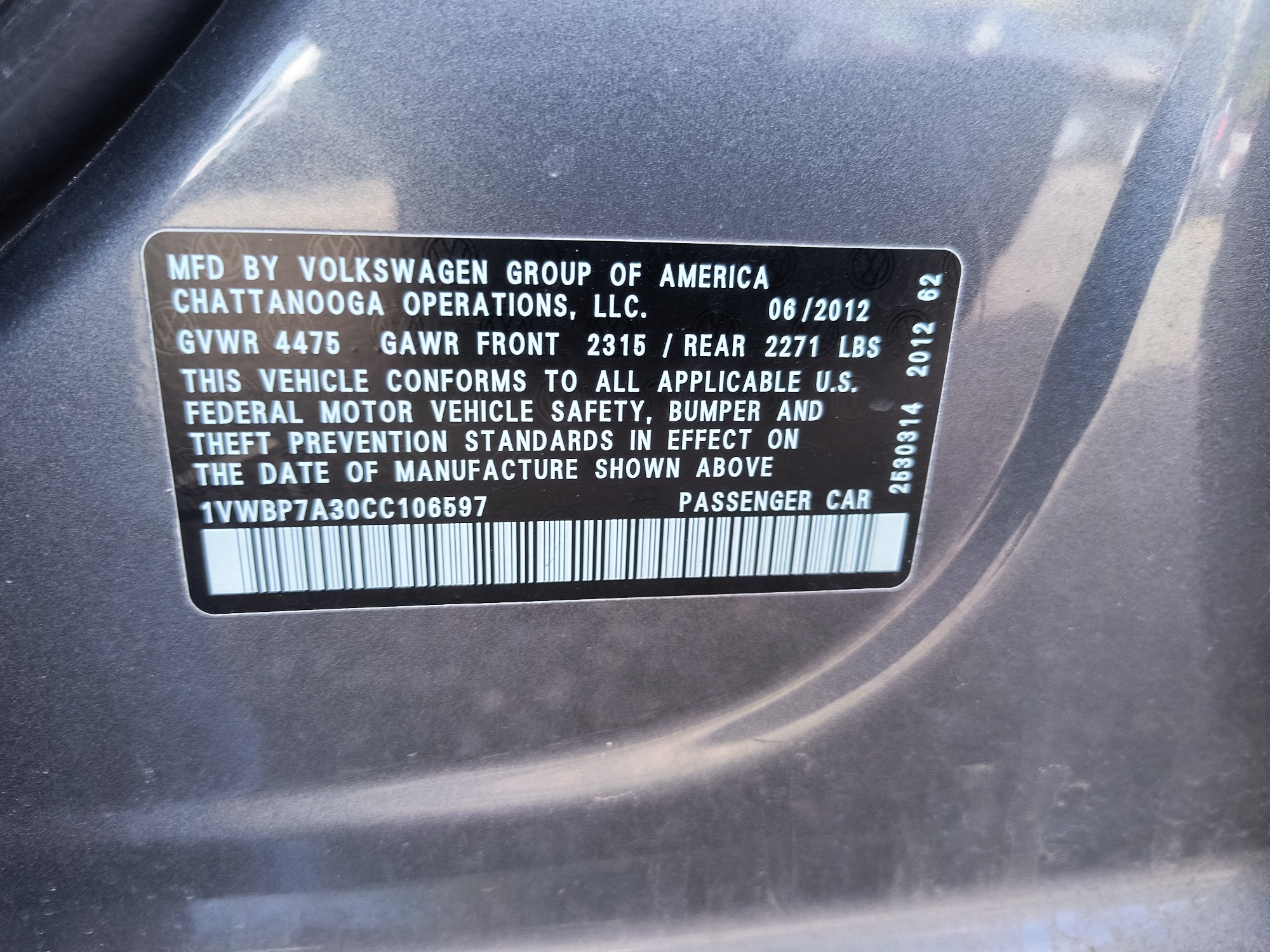 2012 volkswagen passat 2.5l-se-at with 146614 miles for sale near Elk River, Minnesota 106703_47_door_vin_sticker.jpg