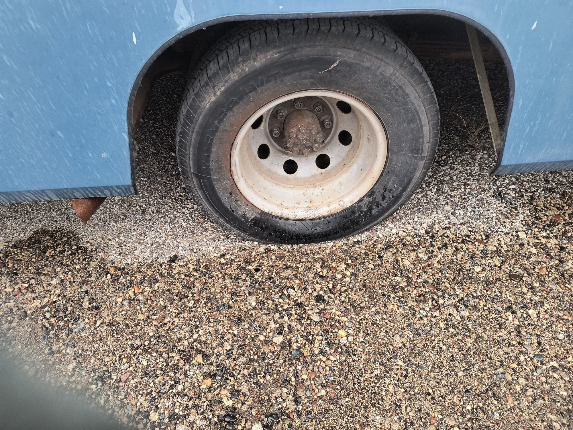 1998 chevrolet express g3500 with 49993 miles for sale near Elk River, Minnesota 106704_14_rear_pass_wheel.jpg