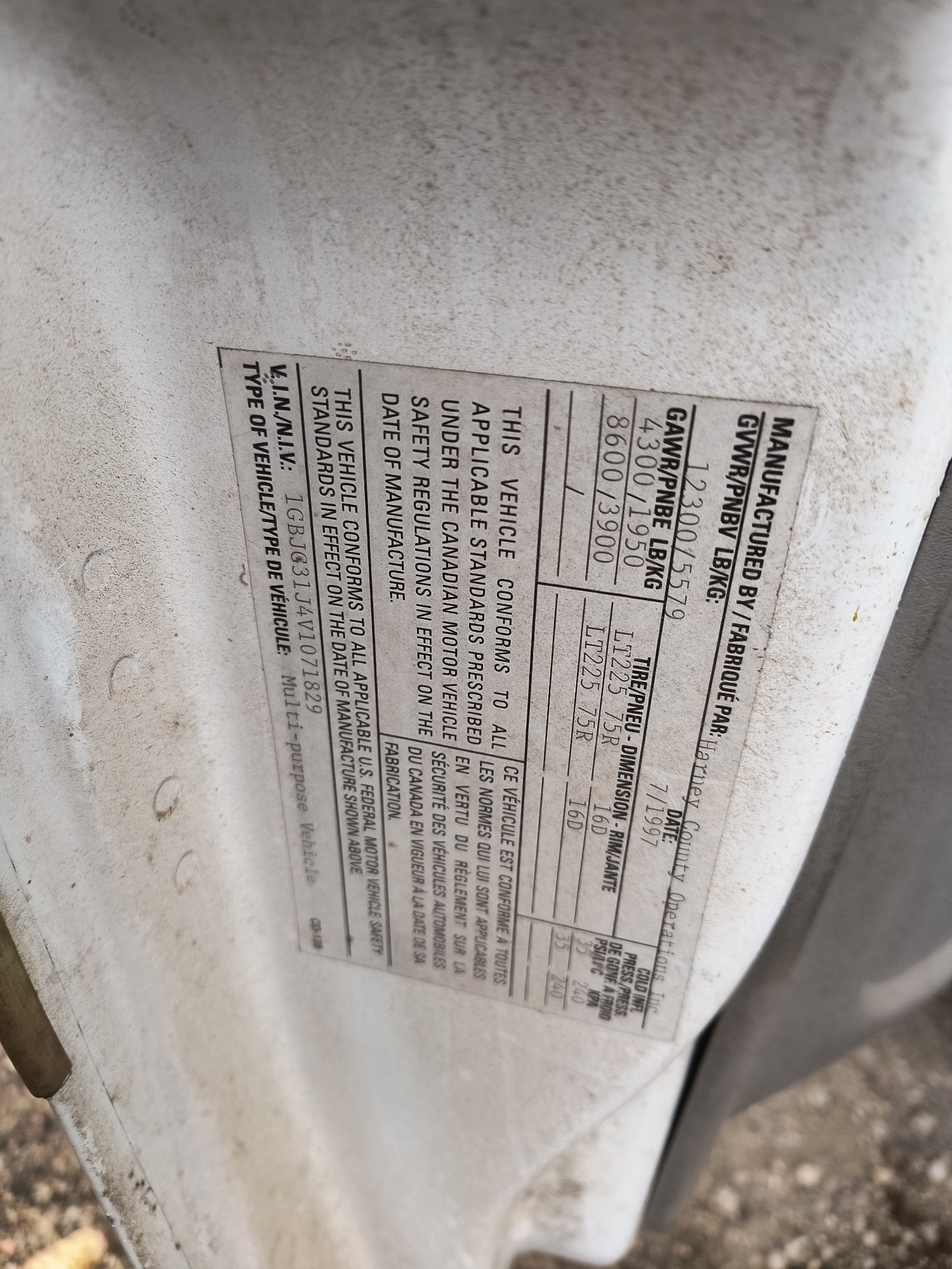1998 chevrolet express g3500 with 49993 miles for sale near Elk River, Minnesota 106704_47_door_vin_sticker.jpg