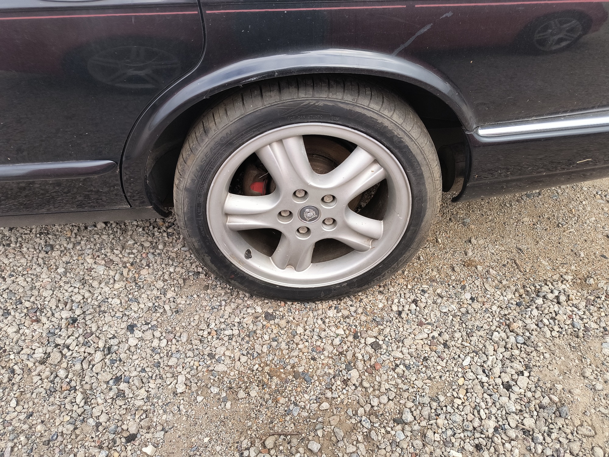 1999 jaguar xj-sedan xjr for sale near Elk River, Minnesota 106707_12_drv_front_wheel.jpg