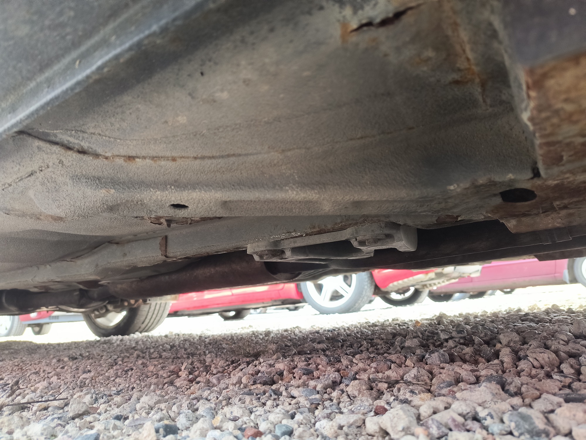 1999 jaguar xj-sedan xjr for sale near Elk River, Minnesota 106707_21_undercar_pass_side.jpg