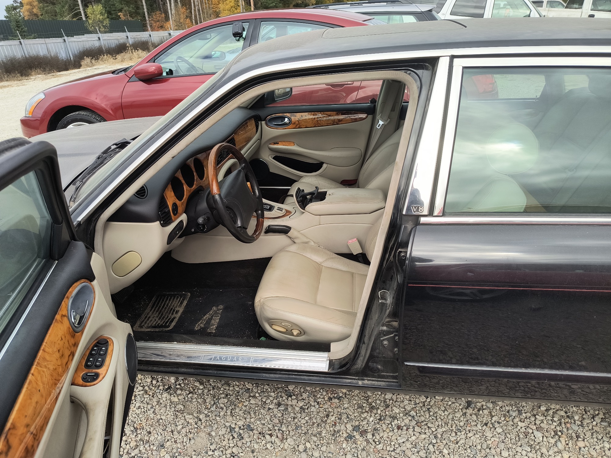 1999 jaguar xj-sedan xjr for sale near Elk River, Minnesota 106707_22_driver_seat.jpg