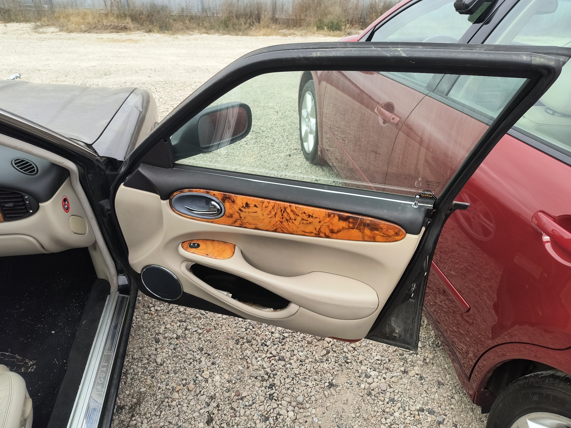 1999 jaguar xj-sedan xjr for sale near Elk River, Minnesota 106707_32_passenger_door_panel.jpg