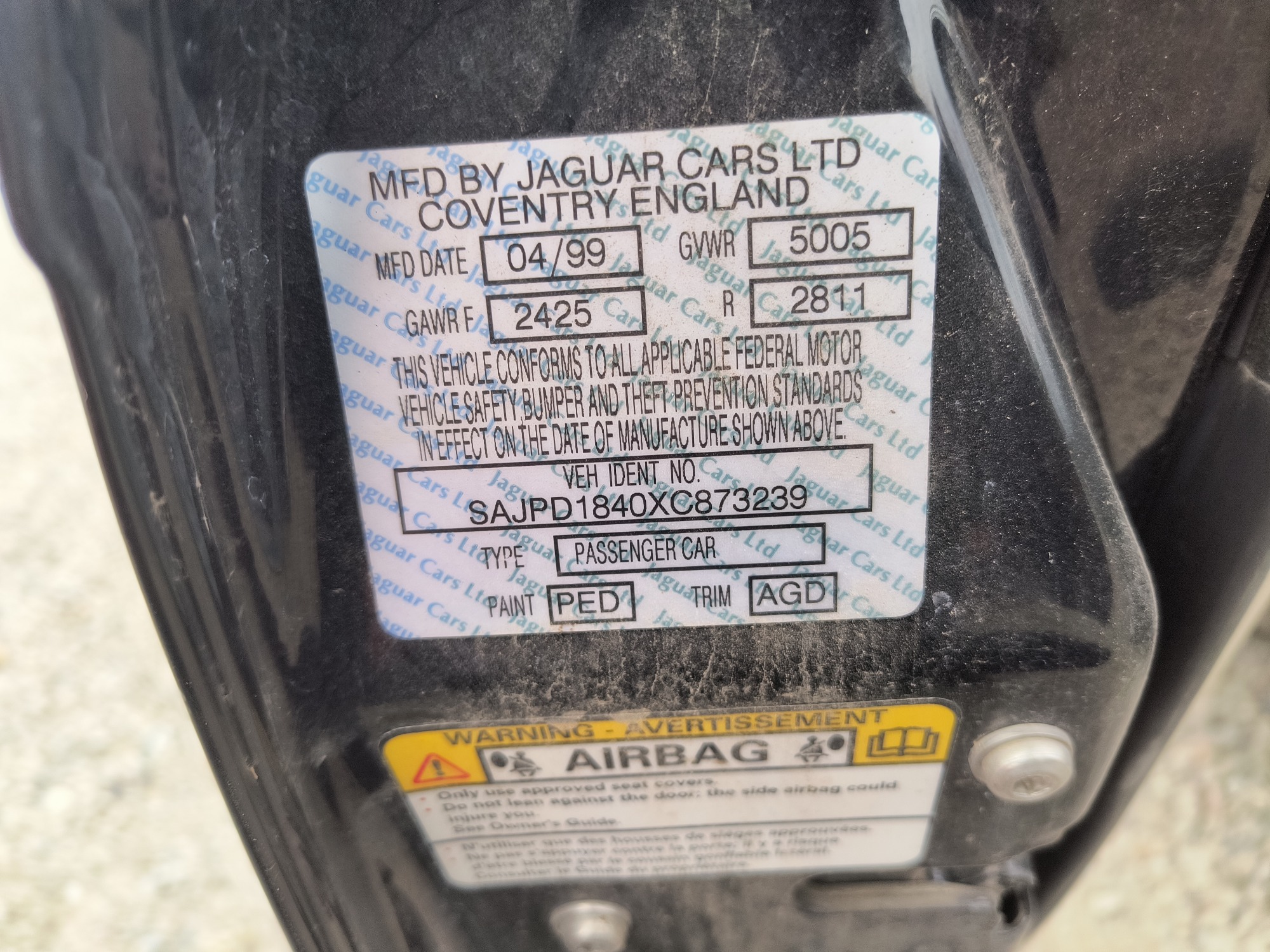 1999 jaguar xj-sedan xjr for sale near Elk River, Minnesota 106707_47_door_vin_sticker.jpg