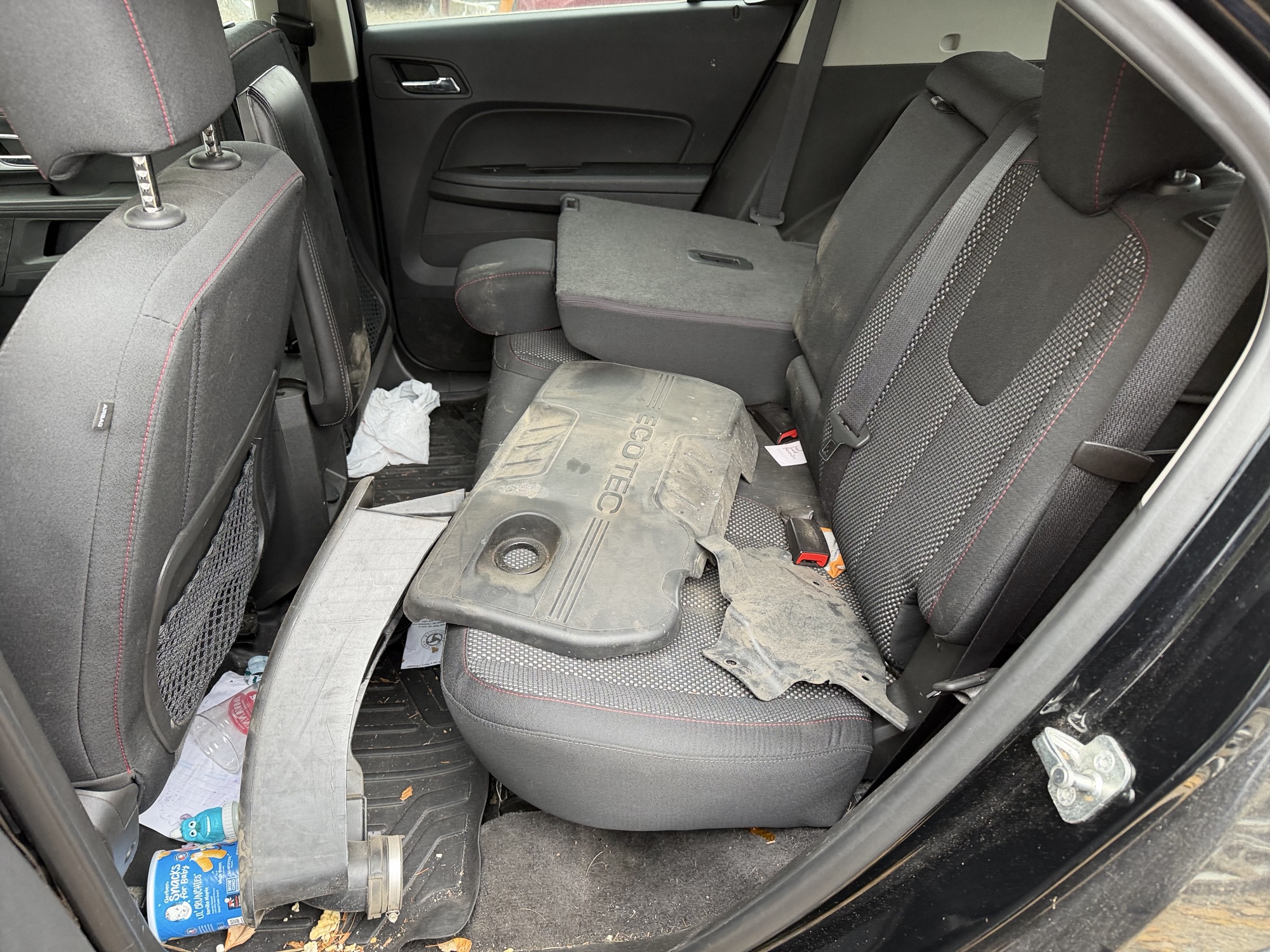 2016 chevrolet equinox lt-awd for sale near Elk River, Minnesota 106708_24_drv_rear_seat.jpg