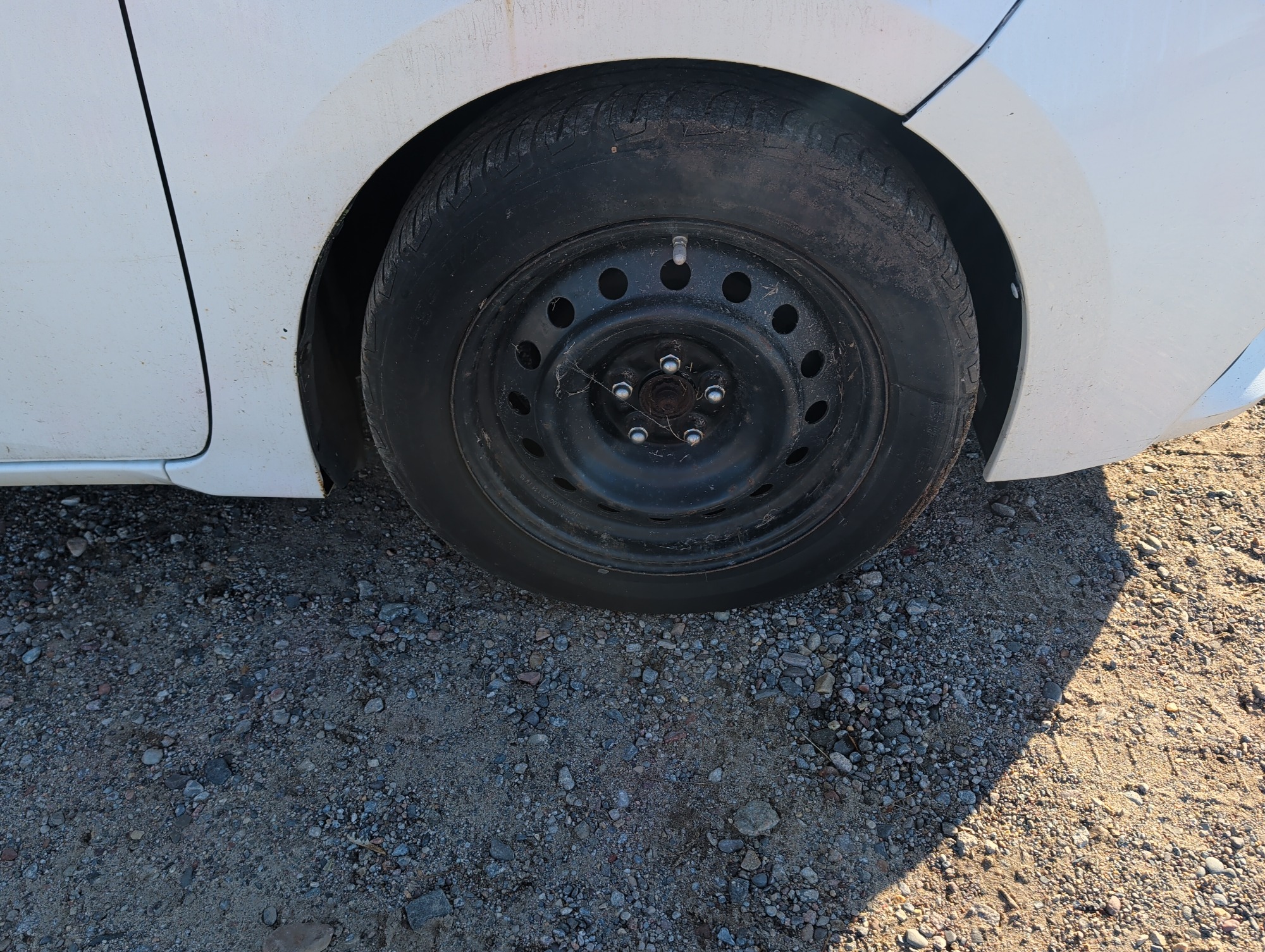 2014 toyota corolla le-cvt with 381194 miles for sale near Elk River, Minnesota 106710_15_front_pass_wheel.jpg