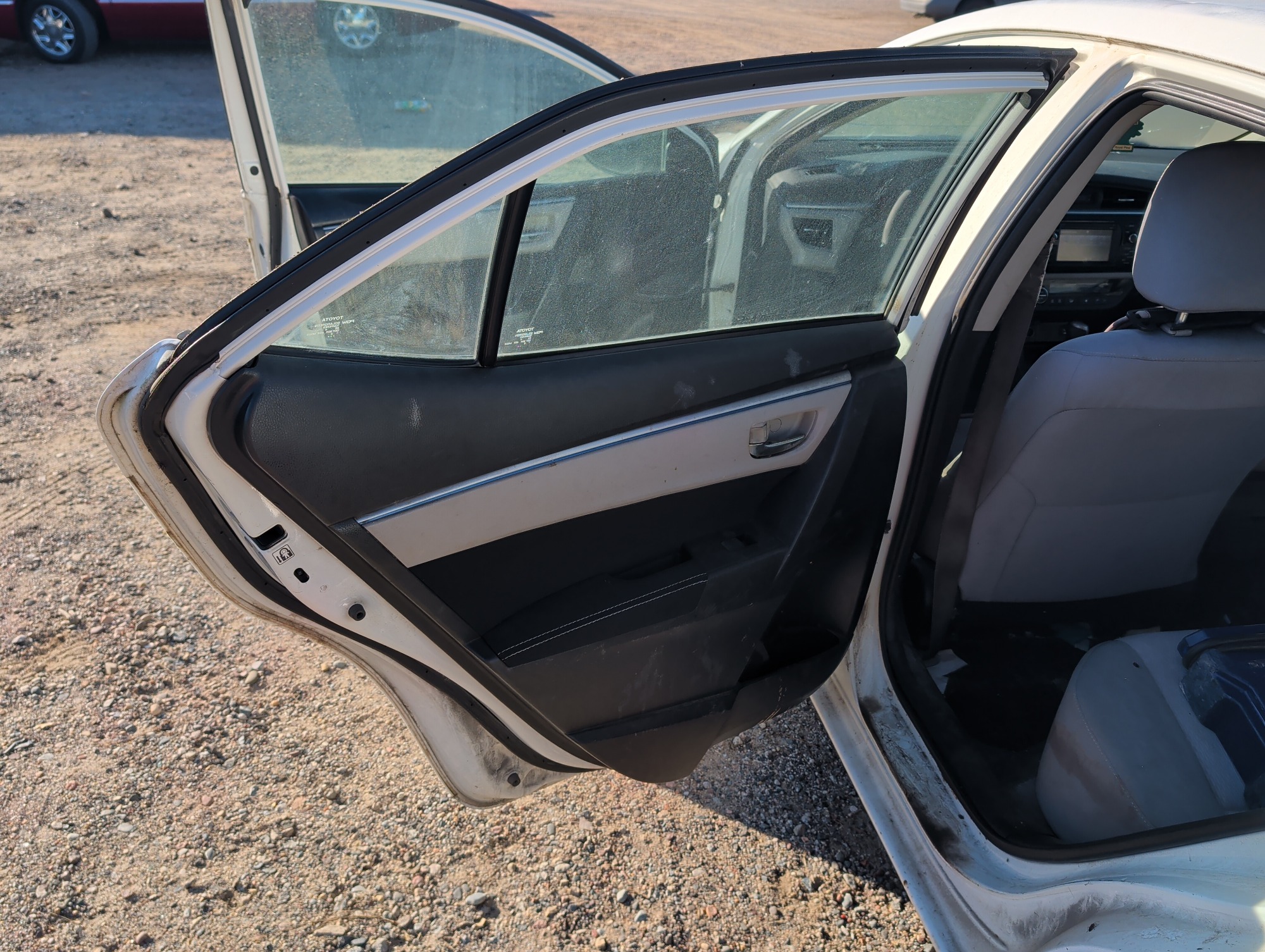 2014 toyota corolla le-cvt with 381194 miles for sale near Elk River, Minnesota 106710_25_drv_rear_door_panel.jpg