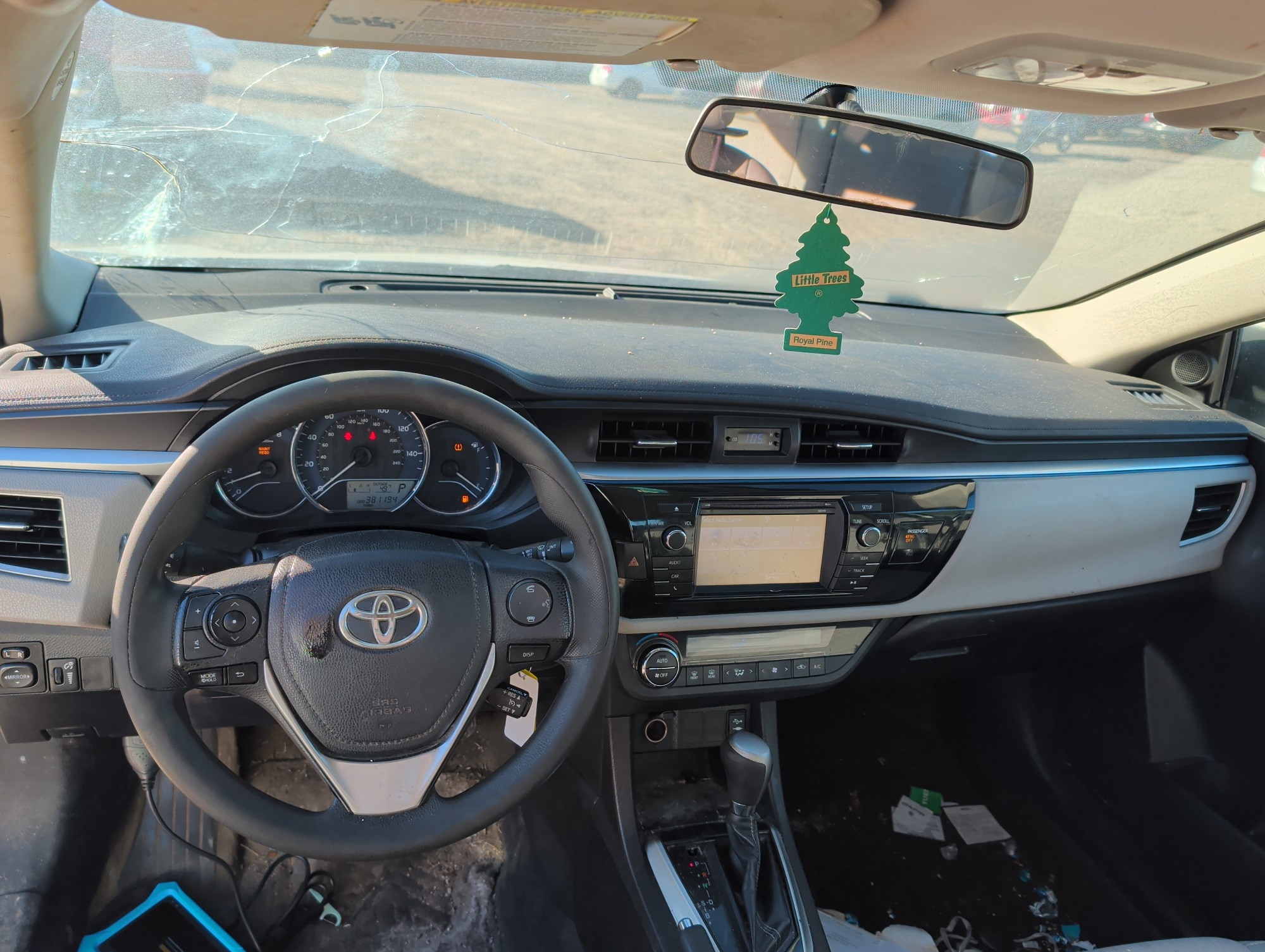 2014 toyota corolla le-cvt with 381194 miles for sale near Elk River, Minnesota 106710_34_whole_dash.jpg