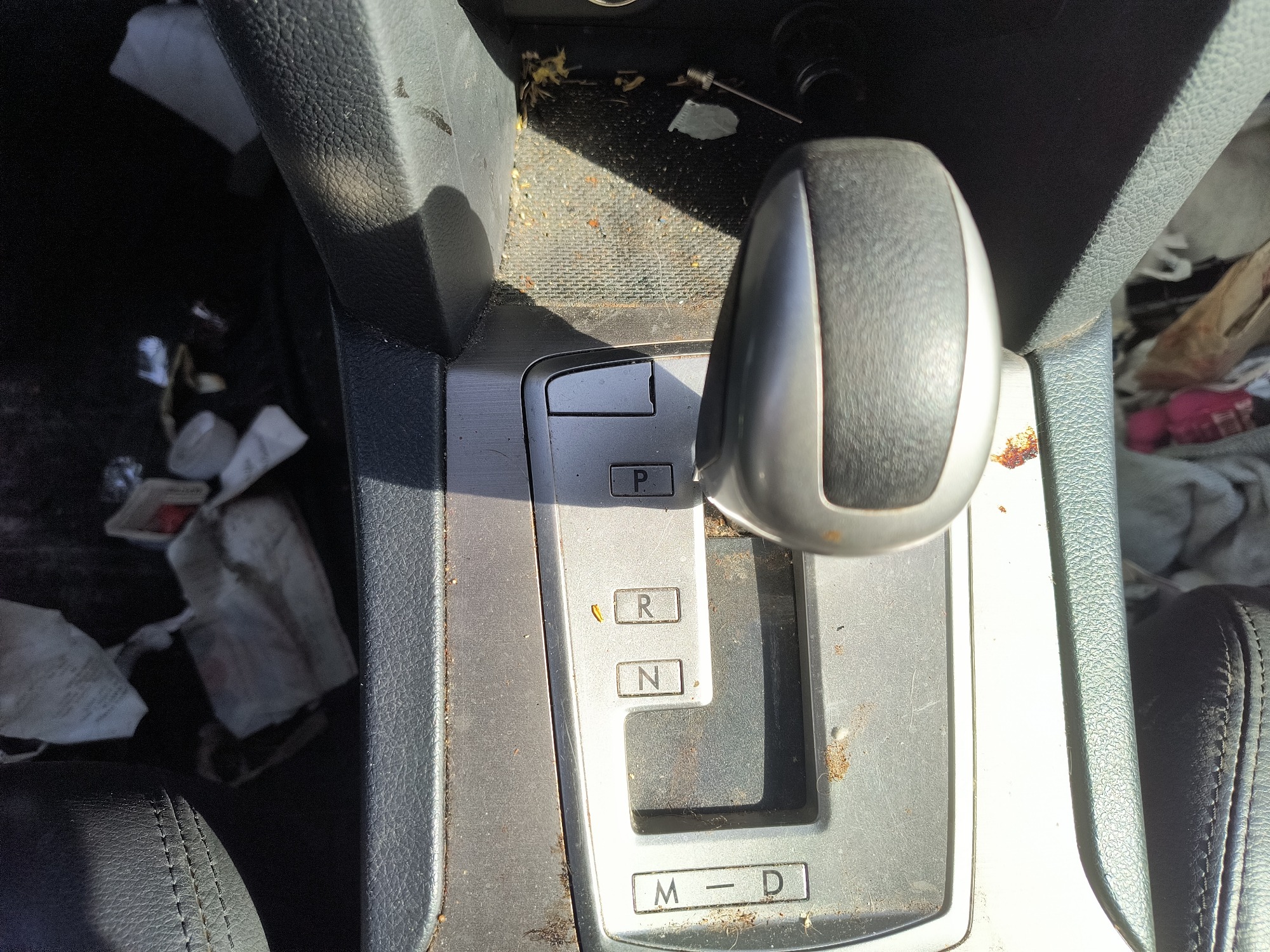 2012 subaru legacy 2.5i-limited with 178982 miles for sale near Elk River, Minnesota 106711_41_shifter.jpg