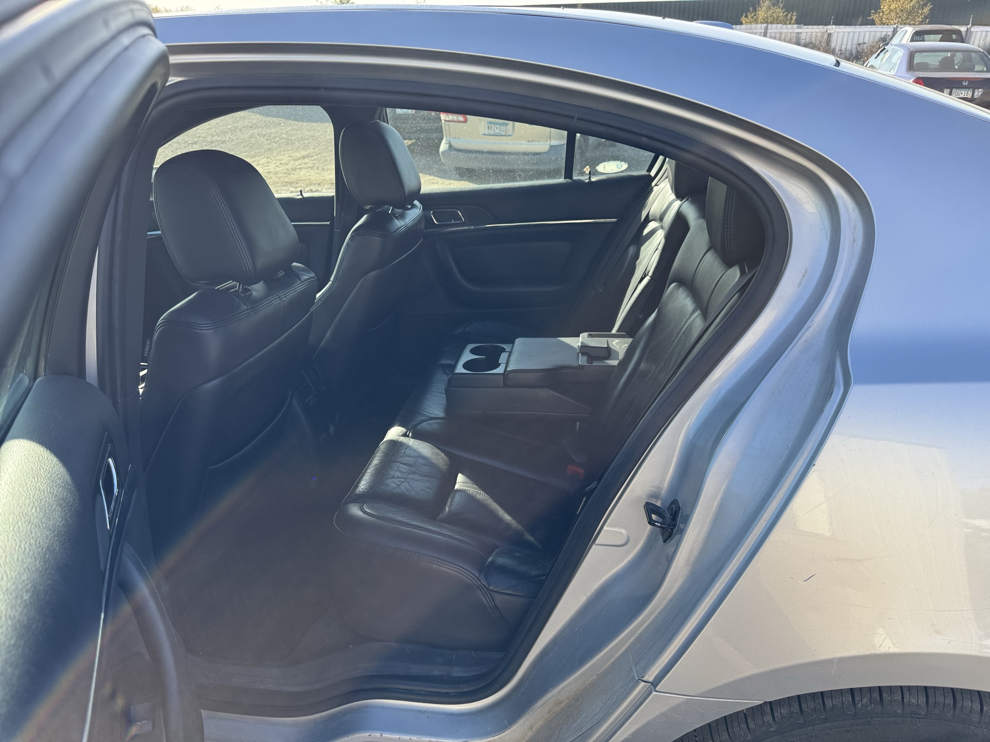 2010 lincoln mks 3.7l-fwd with 233502 miles for sale near Elk River, Minnesota 106714_24_drv_rear_seat.jpg