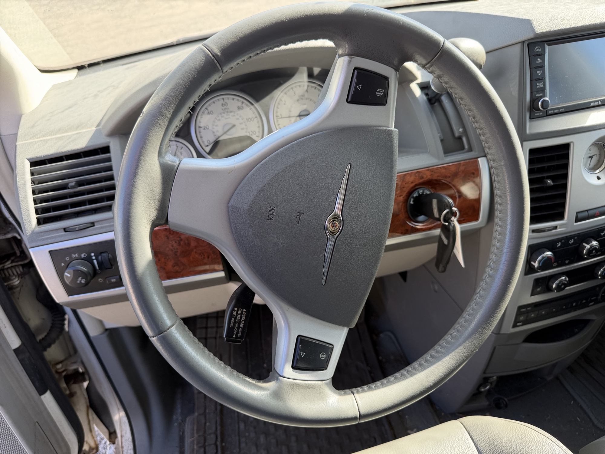 2009 chrysler town-and-country touring with 156827 miles for sale near Elk River, Minnesota 106715_36_steering_wheel.jpg