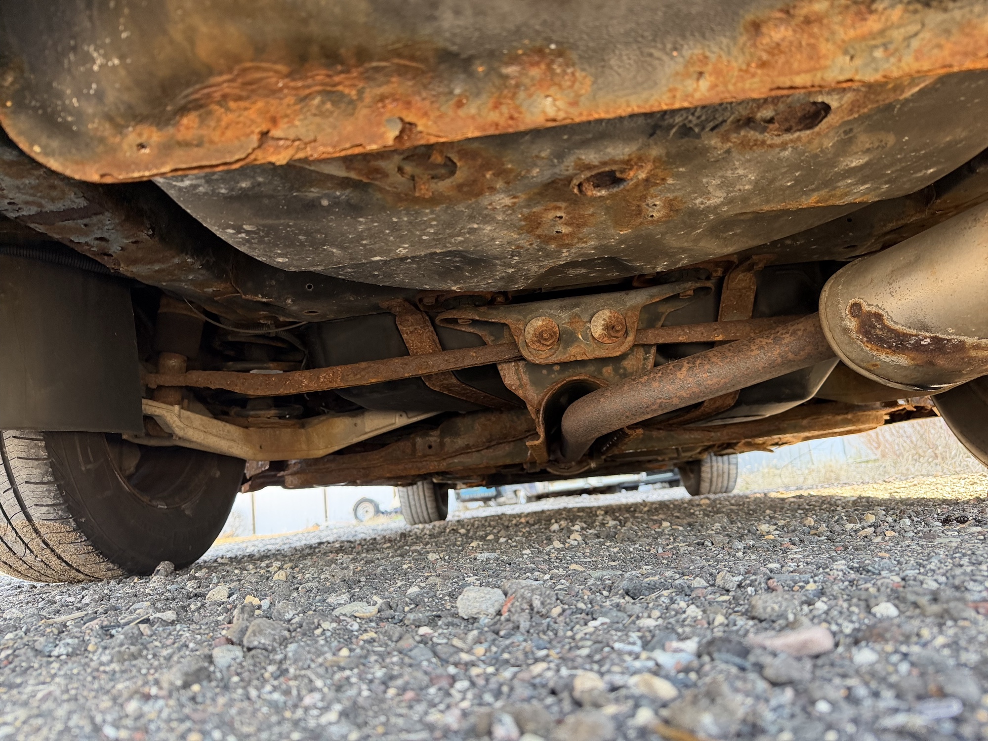 2004 buick lesabre custom with 243841 miles for sale near Elk River, Minnesota 106716_19_undercar_rear.jpg