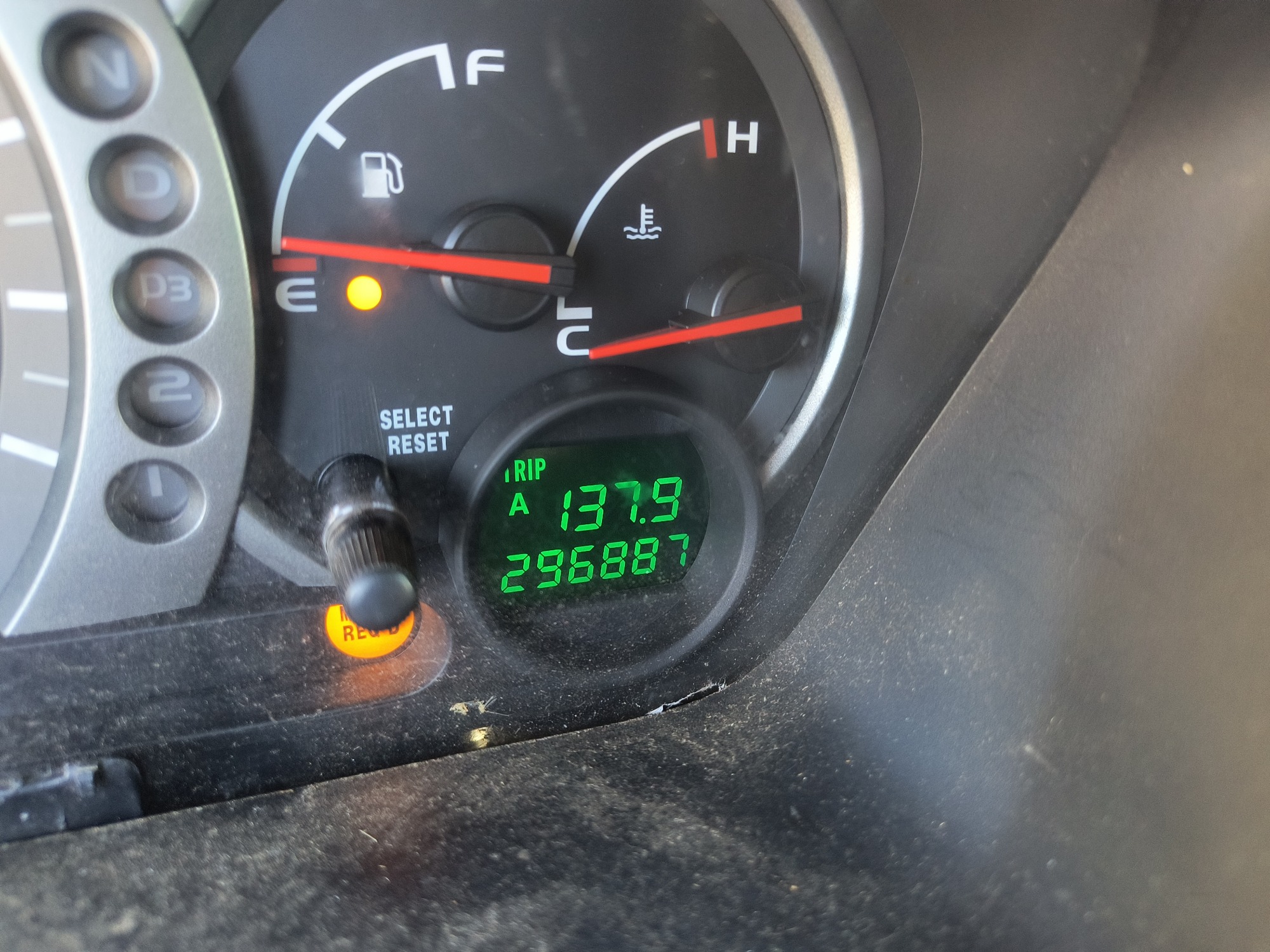2003 honda pilot ex-w--leather with 296887 miles for sale near Elk River, Minnesota 106717_44_mileage_closeup.jpg