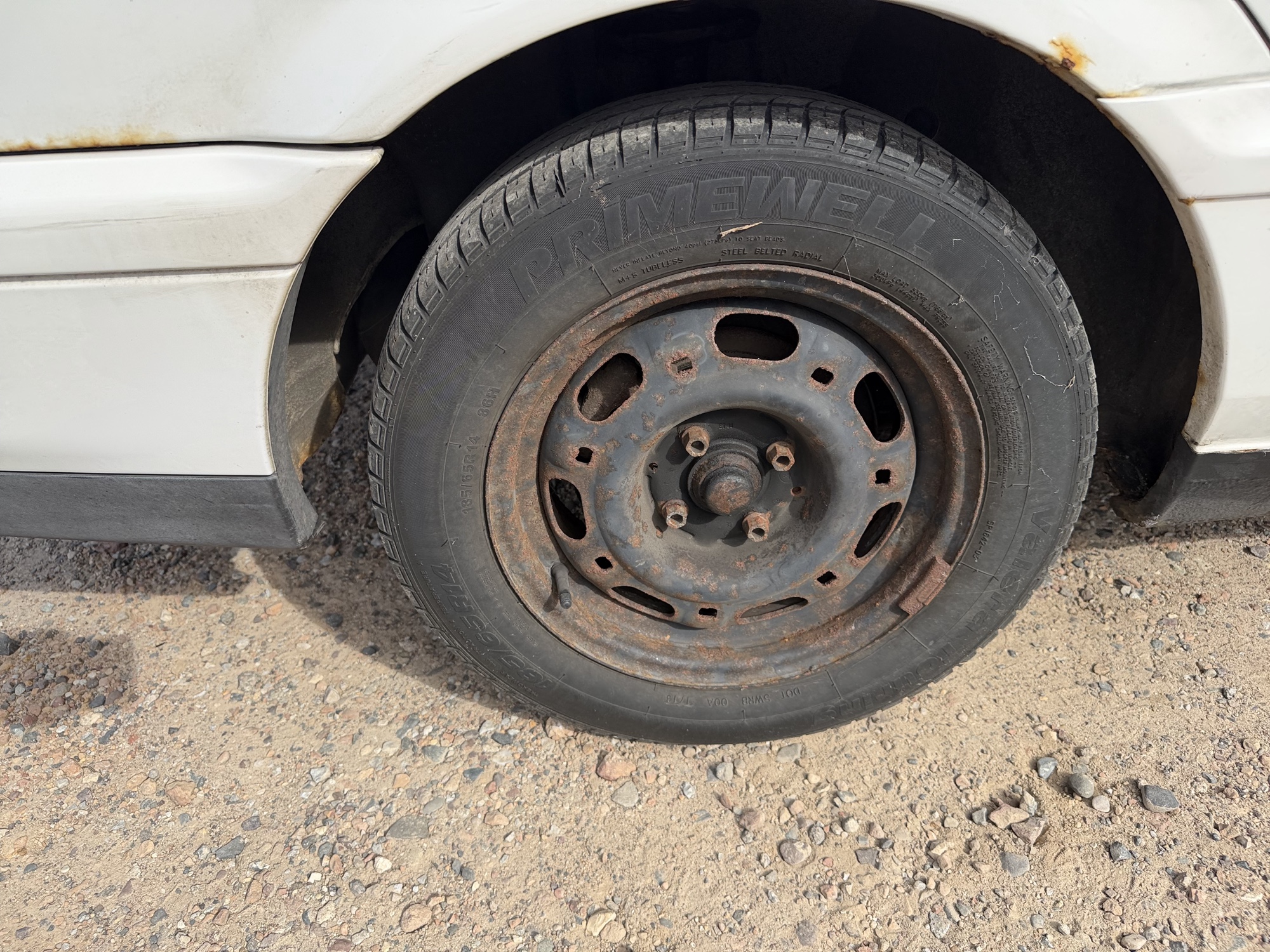 1996 volkswagen passat tdi with 310543 miles for sale near Elk River, Minnesota 106718_14_rear_pass_wheel.jpg
