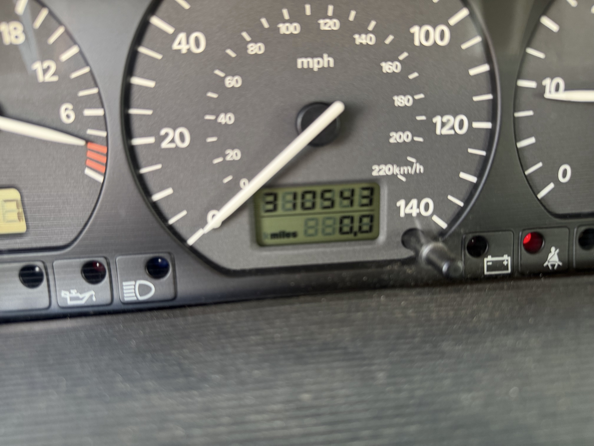 1996 volkswagen passat tdi with 310543 miles for sale near Elk River, Minnesota 106718_44_mileage_closeup.jpg