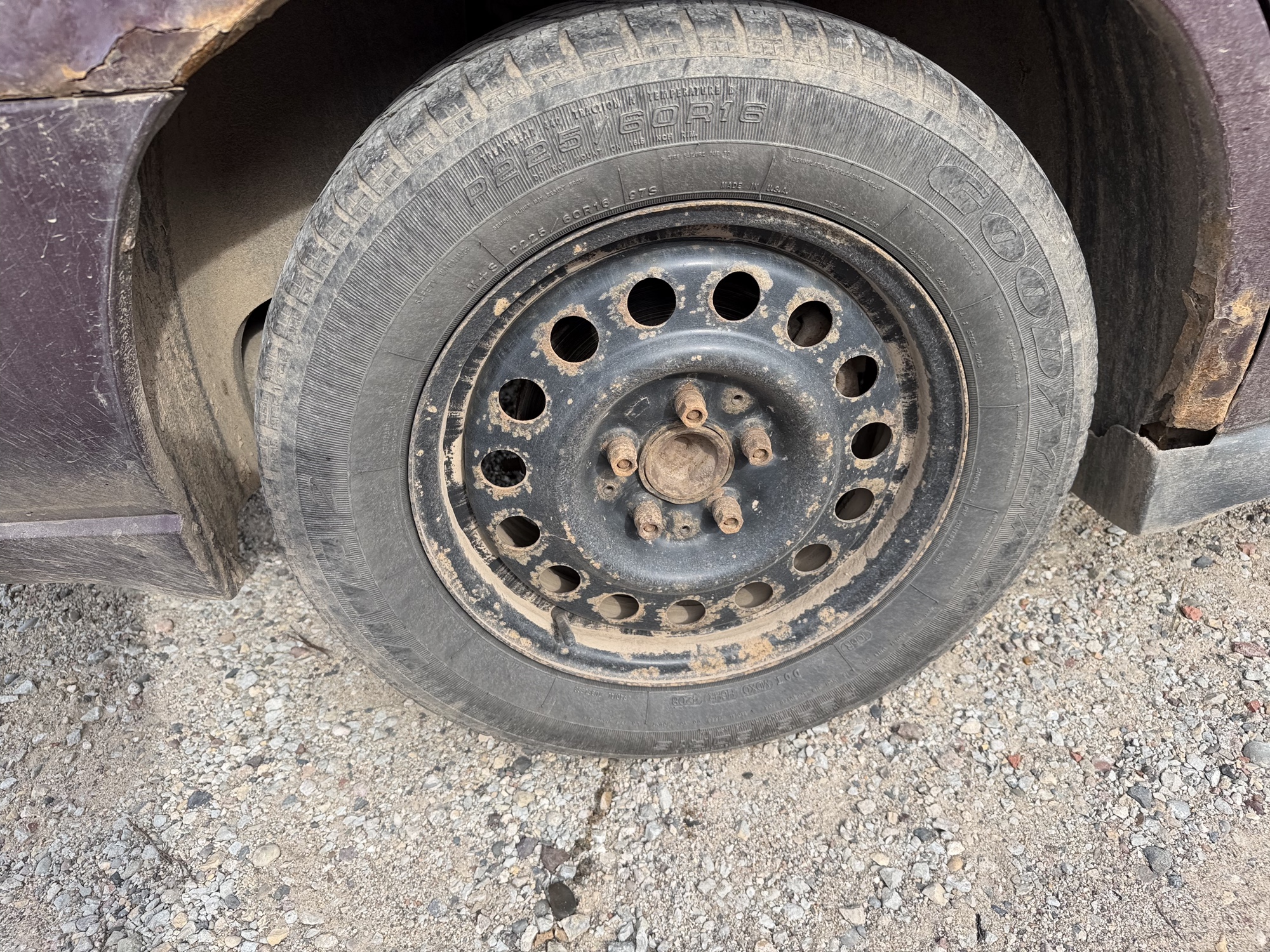 2003 chevrolet impala base with 320815 miles for sale near Elk River, Minnesota 106721_14_rear_pass_wheel.jpg