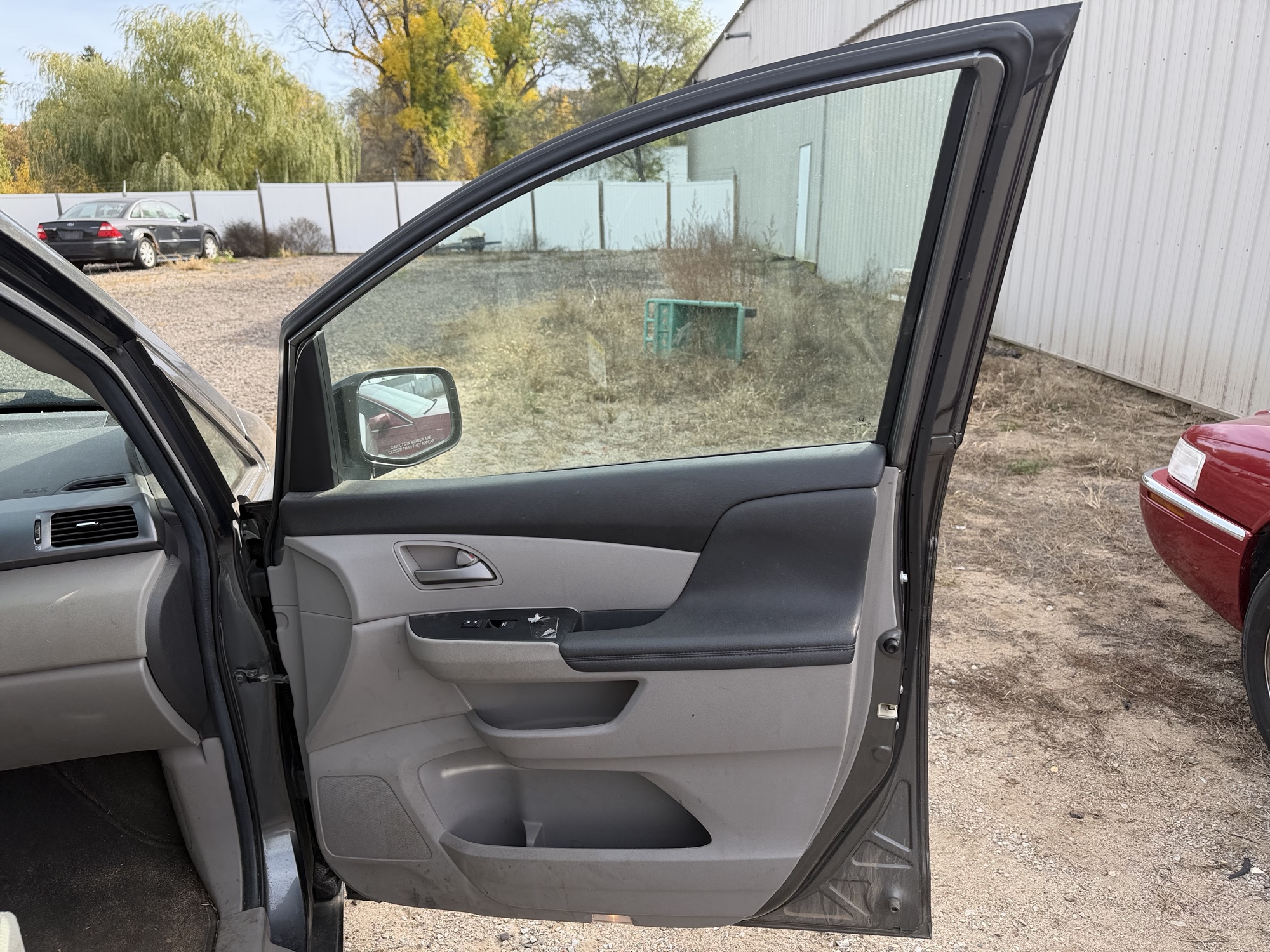 2013 honda odyssey ex with 213288 miles for sale near Elk River, Minnesota 106722_32_passenger_door_panel.jpg