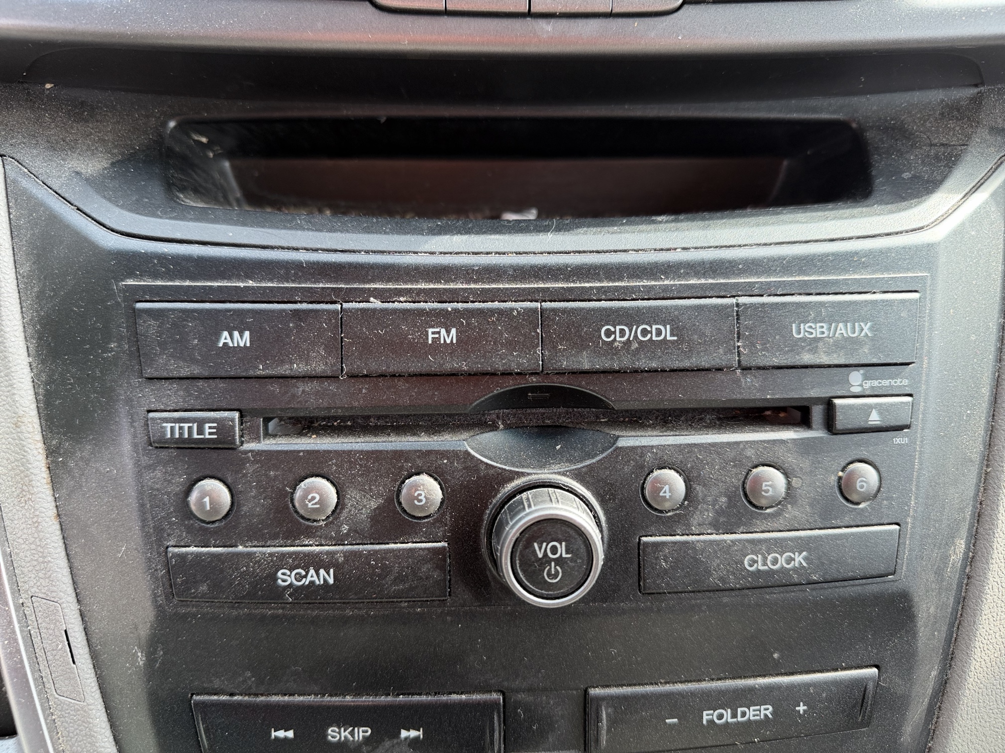 2013 honda odyssey ex with 213288 miles for sale near Elk River, Minnesota 106722_39_radio_closeup.jpg