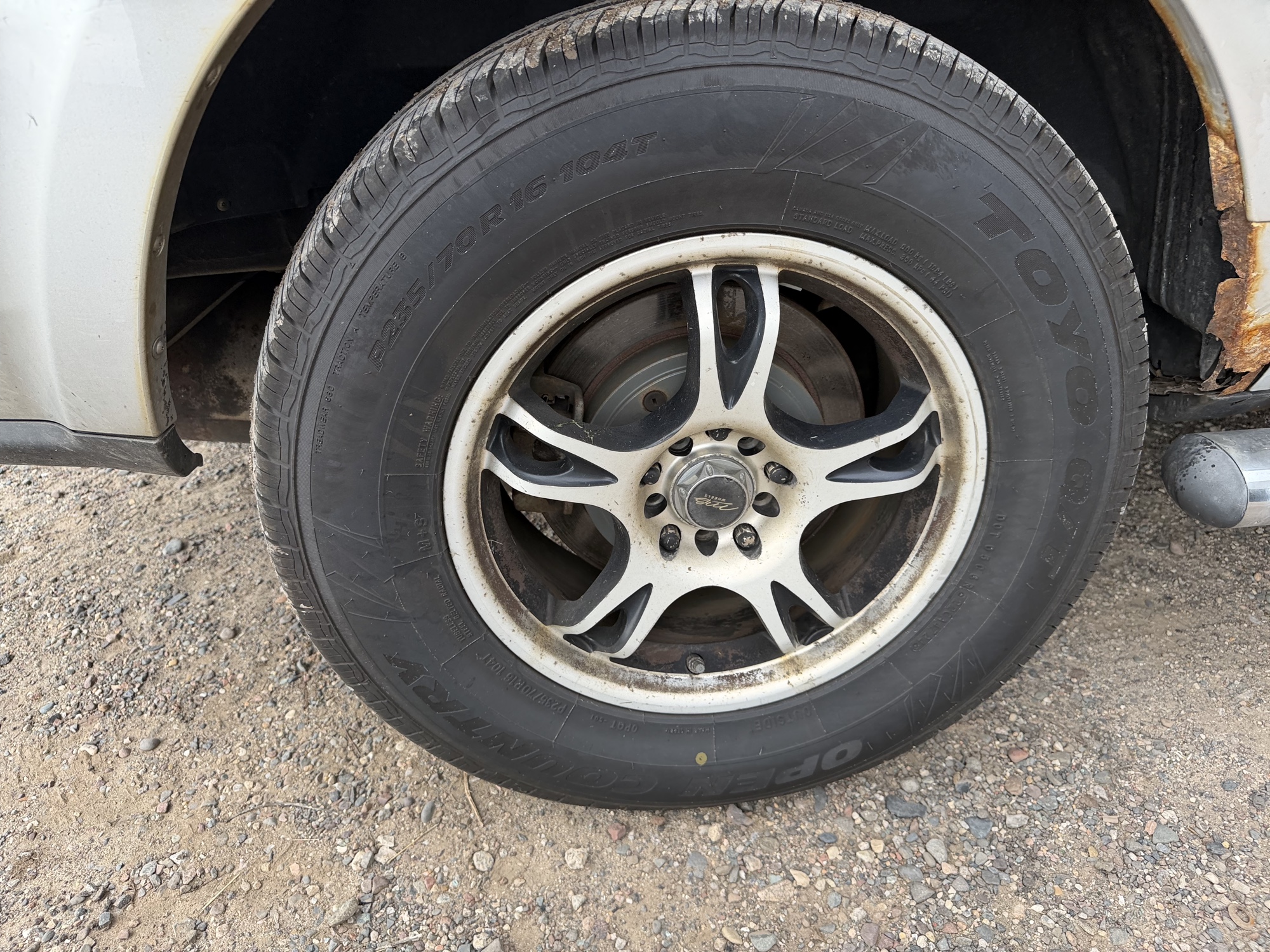 2008 honda pilot ex-l-4wd-at with 303368 miles for sale near Elk River, Minnesota 106723_14_rear_pass_wheel.jpg