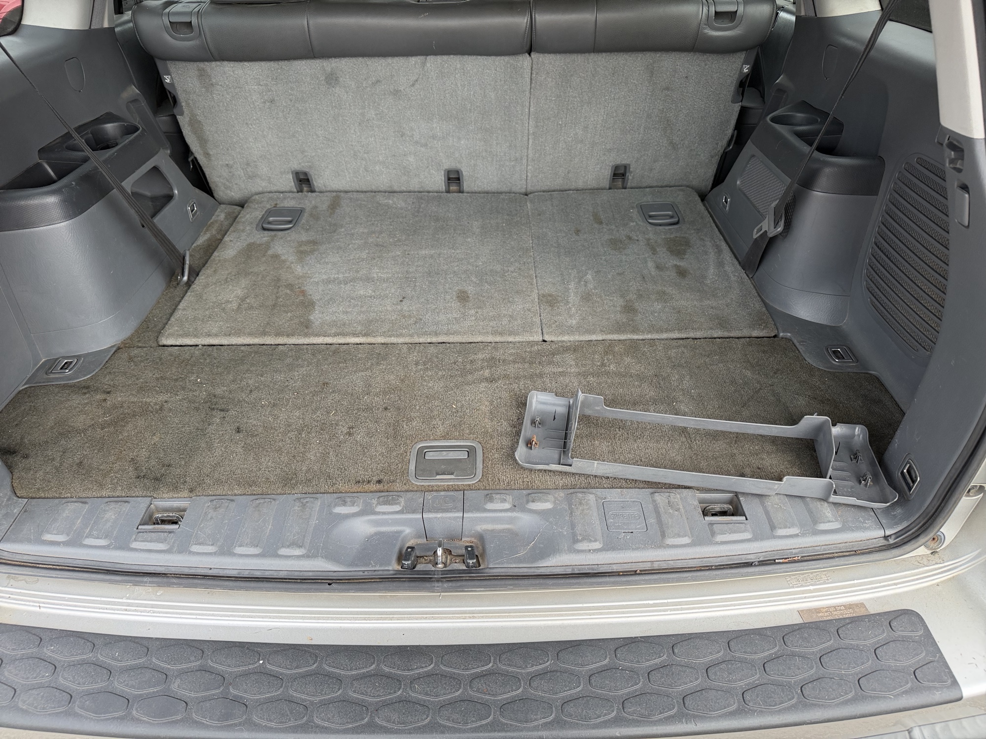 2008 honda pilot ex-l-4wd-at with 303368 miles for sale near Elk River, Minnesota 106723_26_trunk.jpg