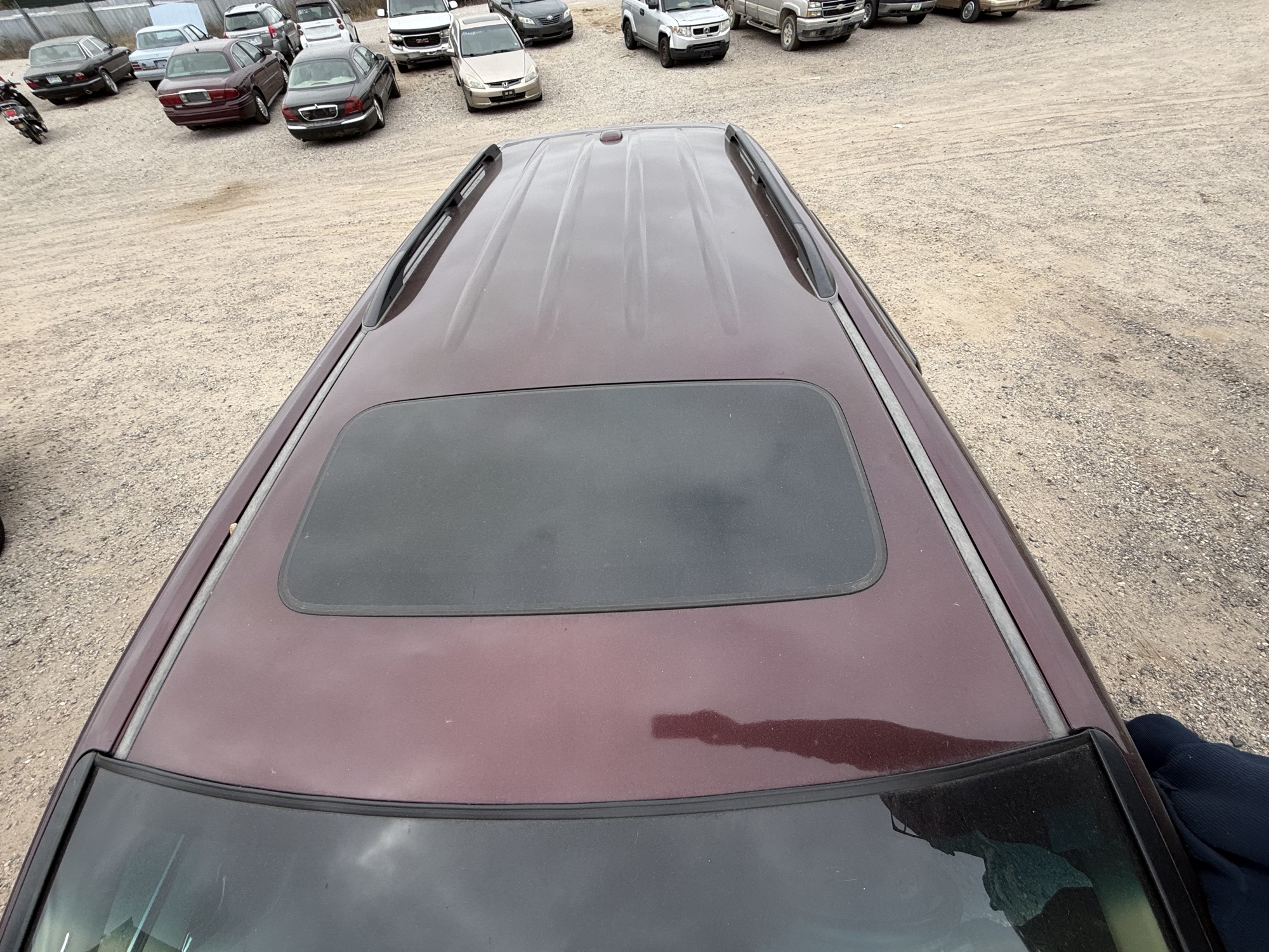 2010 honda odyssey ex-l with 204246 miles for sale near Elk River, Minnesota 106724_11_roof.jpg