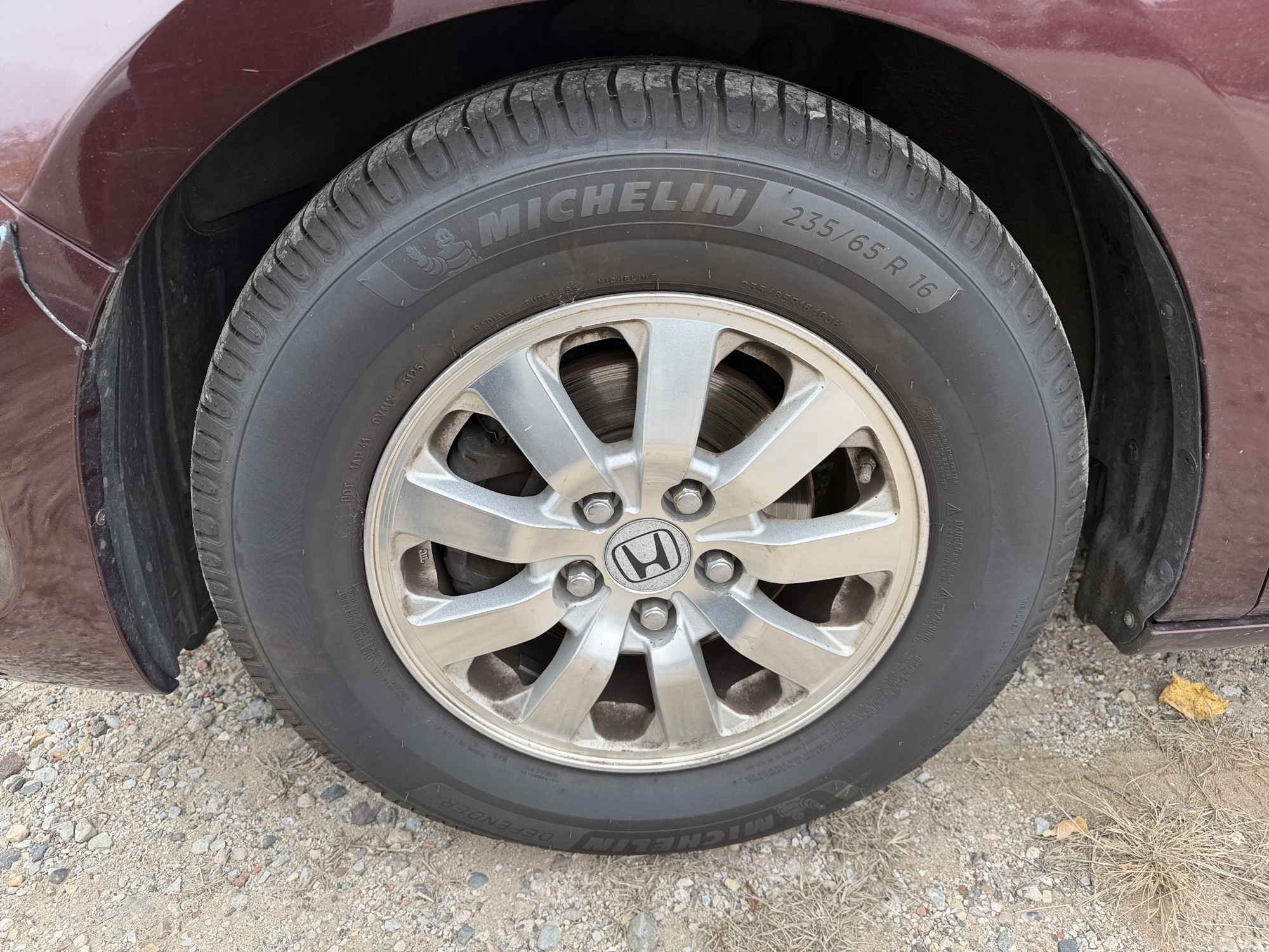 2010 honda odyssey ex-l with 204246 miles for sale near Elk River, Minnesota 106724_12_drv_front_wheel.jpg