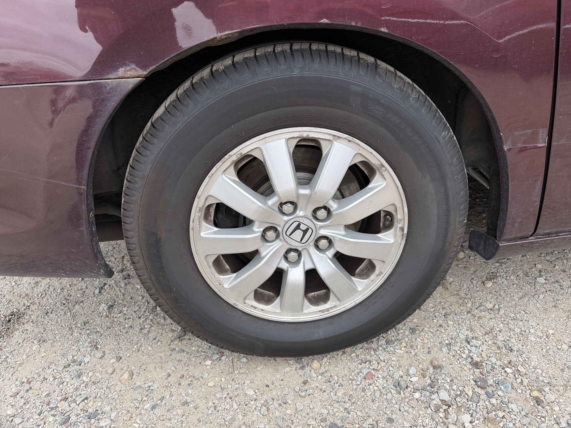 2010 honda odyssey ex-l with 204246 miles for sale near Elk River, Minnesota 106724_14_rear_pass_wheel.jpg
