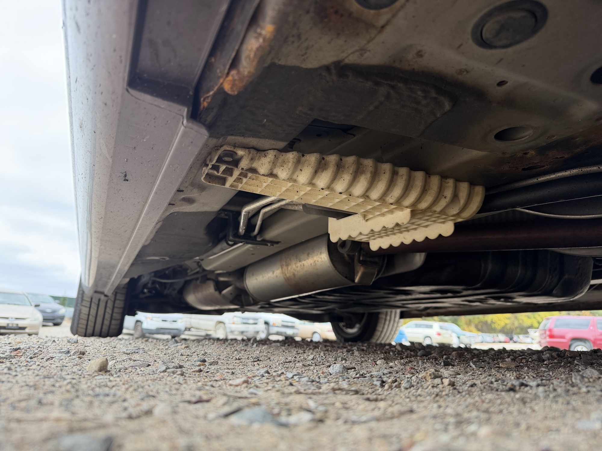 2010 honda odyssey ex-l with 204246 miles for sale near Elk River, Minnesota 106724_21_undercar_pass_side.jpg