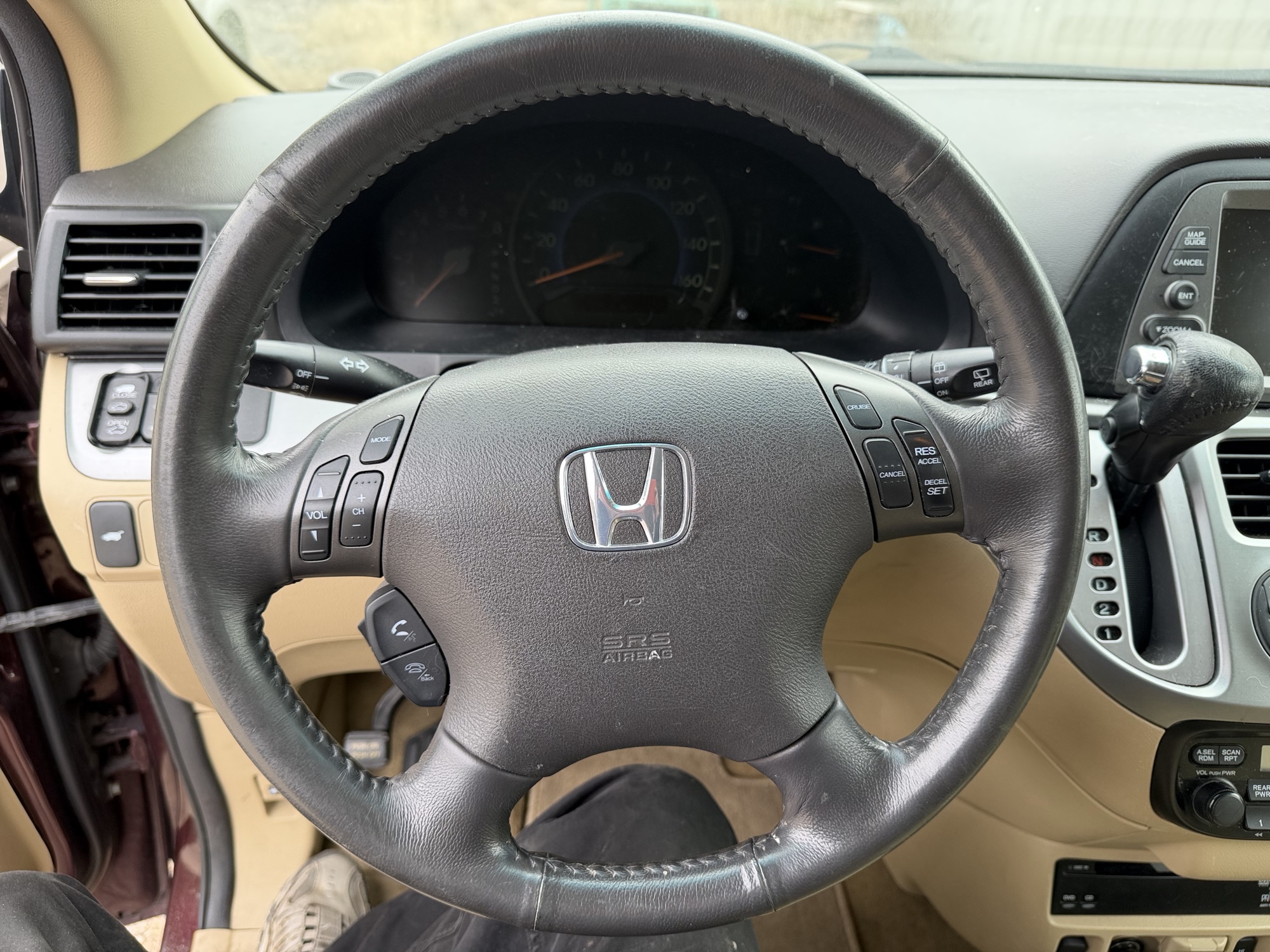 2010 honda odyssey ex-l with 204246 miles for sale near Elk River, Minnesota 106724_36_steering_wheel.jpg