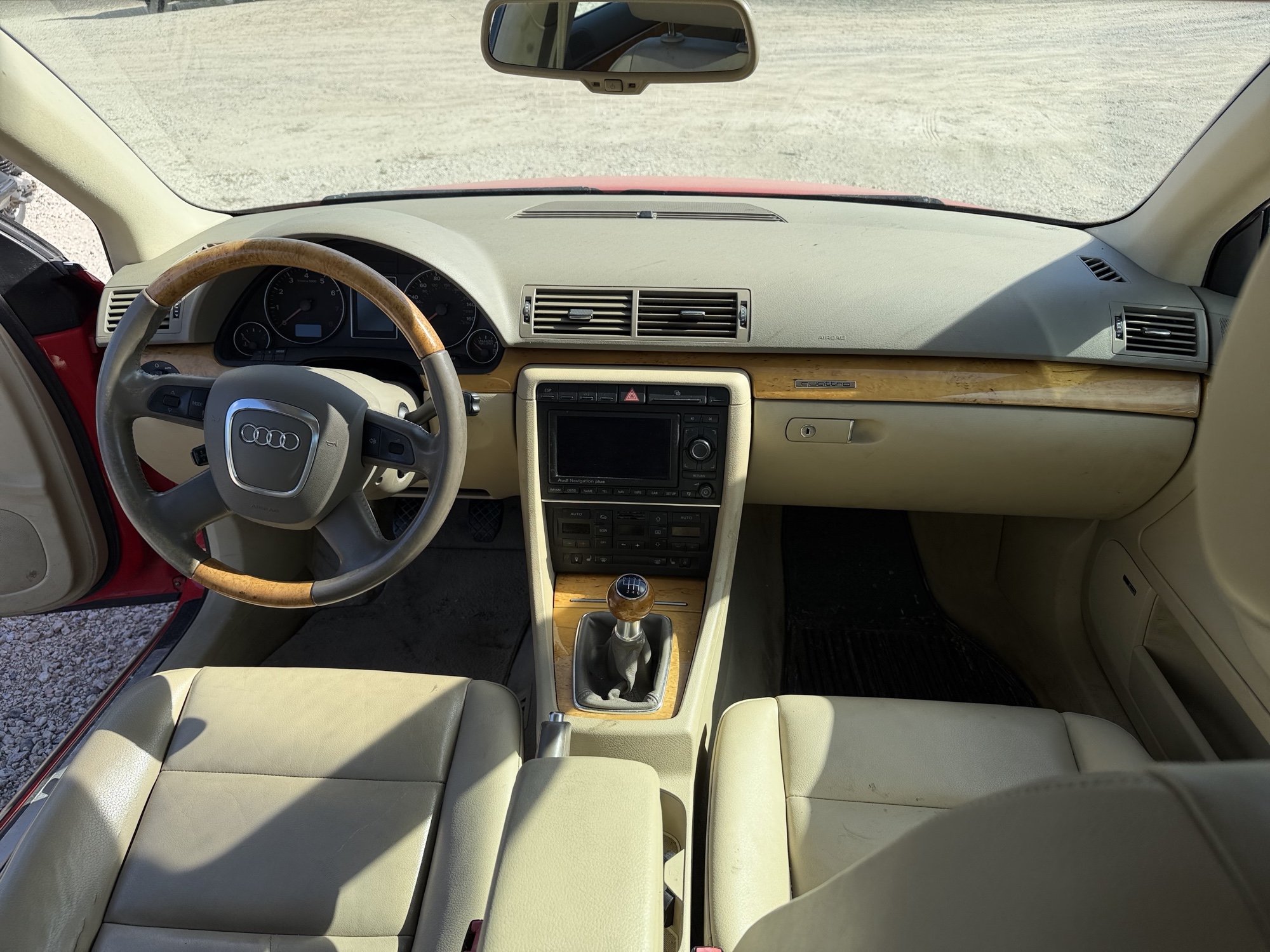 2006 audi a4 2.0t-quattro for sale near Elk River, Minnesota 106725_34_whole_dash.jpg