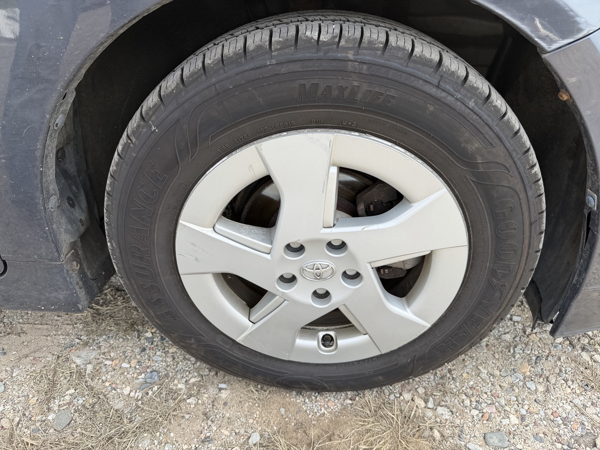2010 toyota prius prius-ii with 276789 miles for sale near Elk River, Minnesota 106727_15_front_pass_wheel.jpg