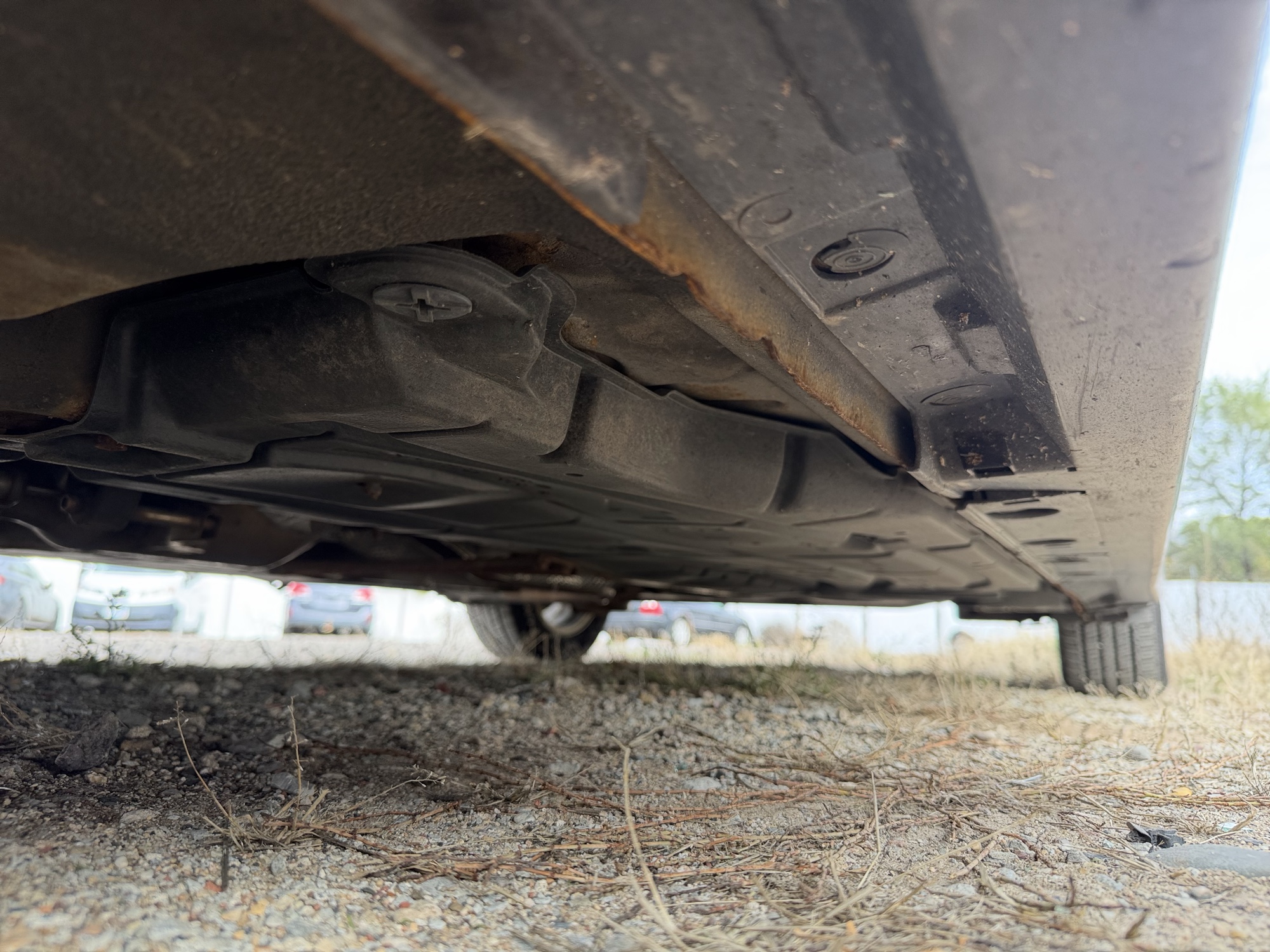 2010 toyota prius prius-ii with 276789 miles for sale near Elk River, Minnesota 106727_17_undercar_drv_side.jpg
