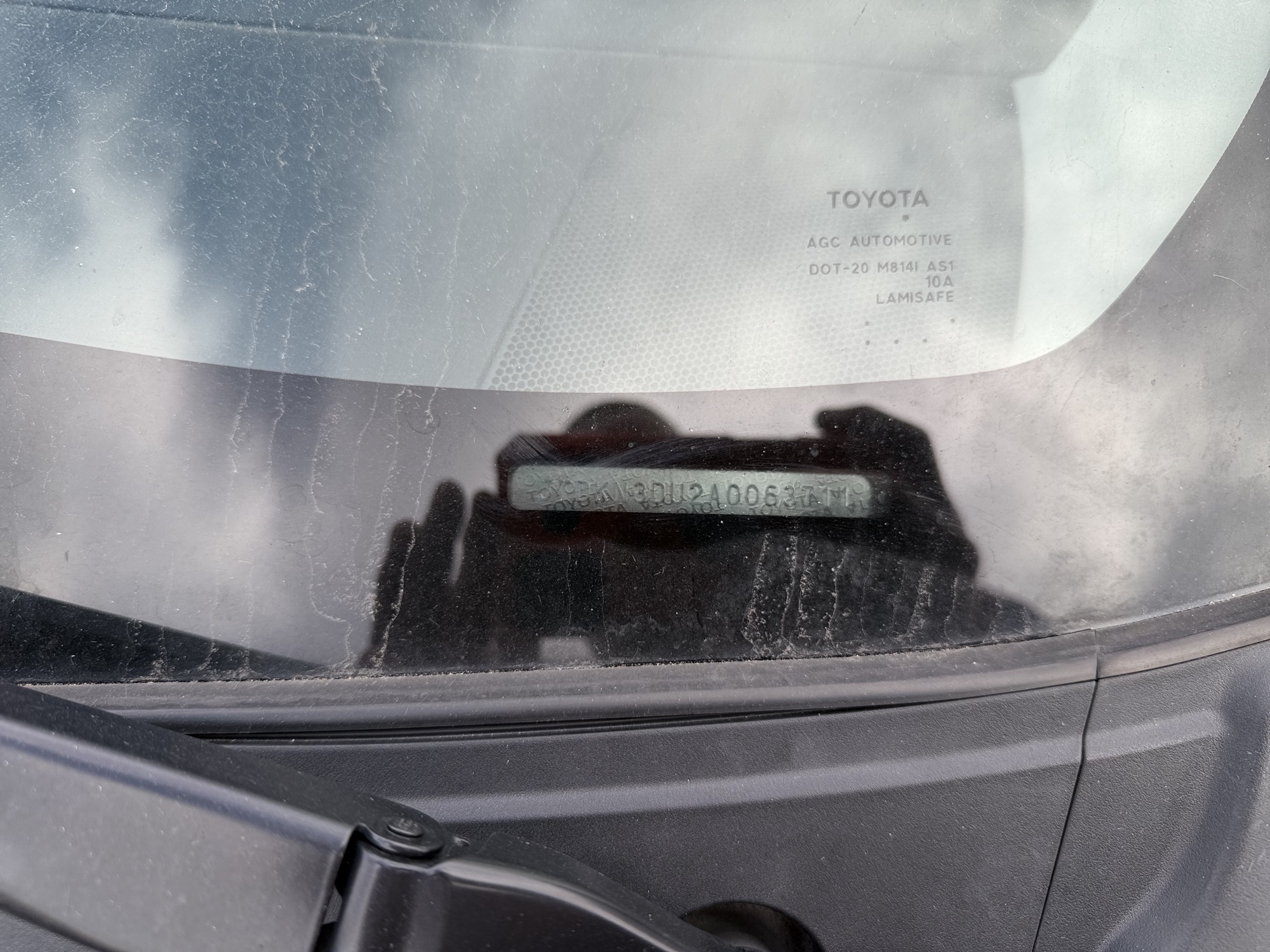 2010 toyota prius prius-ii with 276789 miles for sale near Elk River, Minnesota 106727_48_windshield_vin_plate.jpg