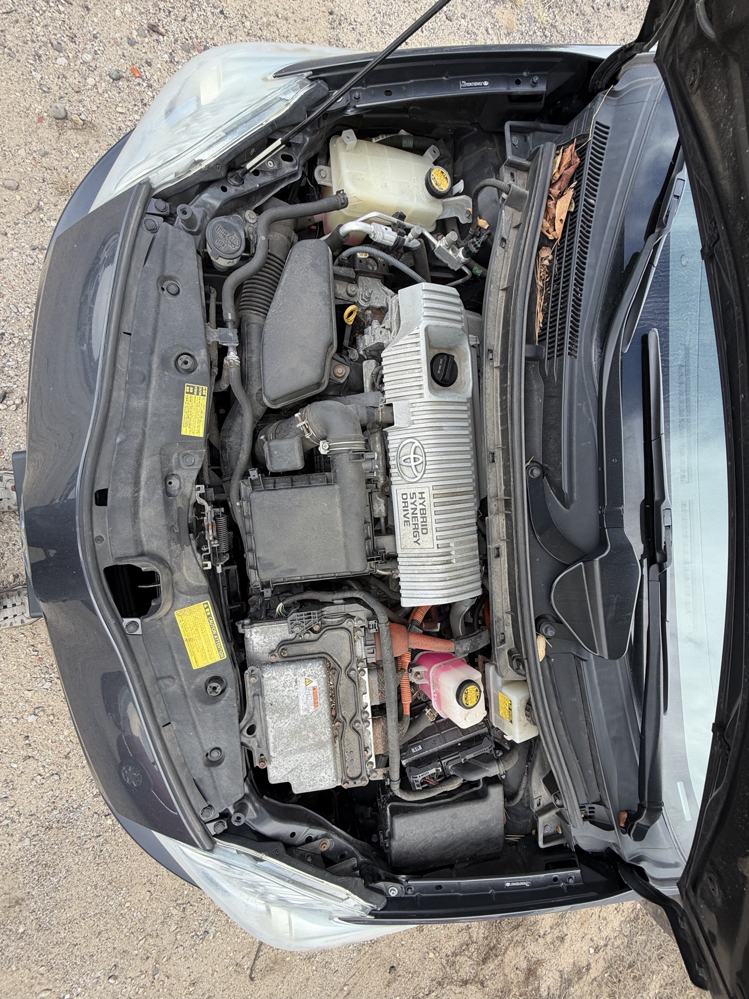 2010 toyota prius prius-ii with 276789 miles for sale near Elk River, Minnesota 106727_49_engine_bay.jpg