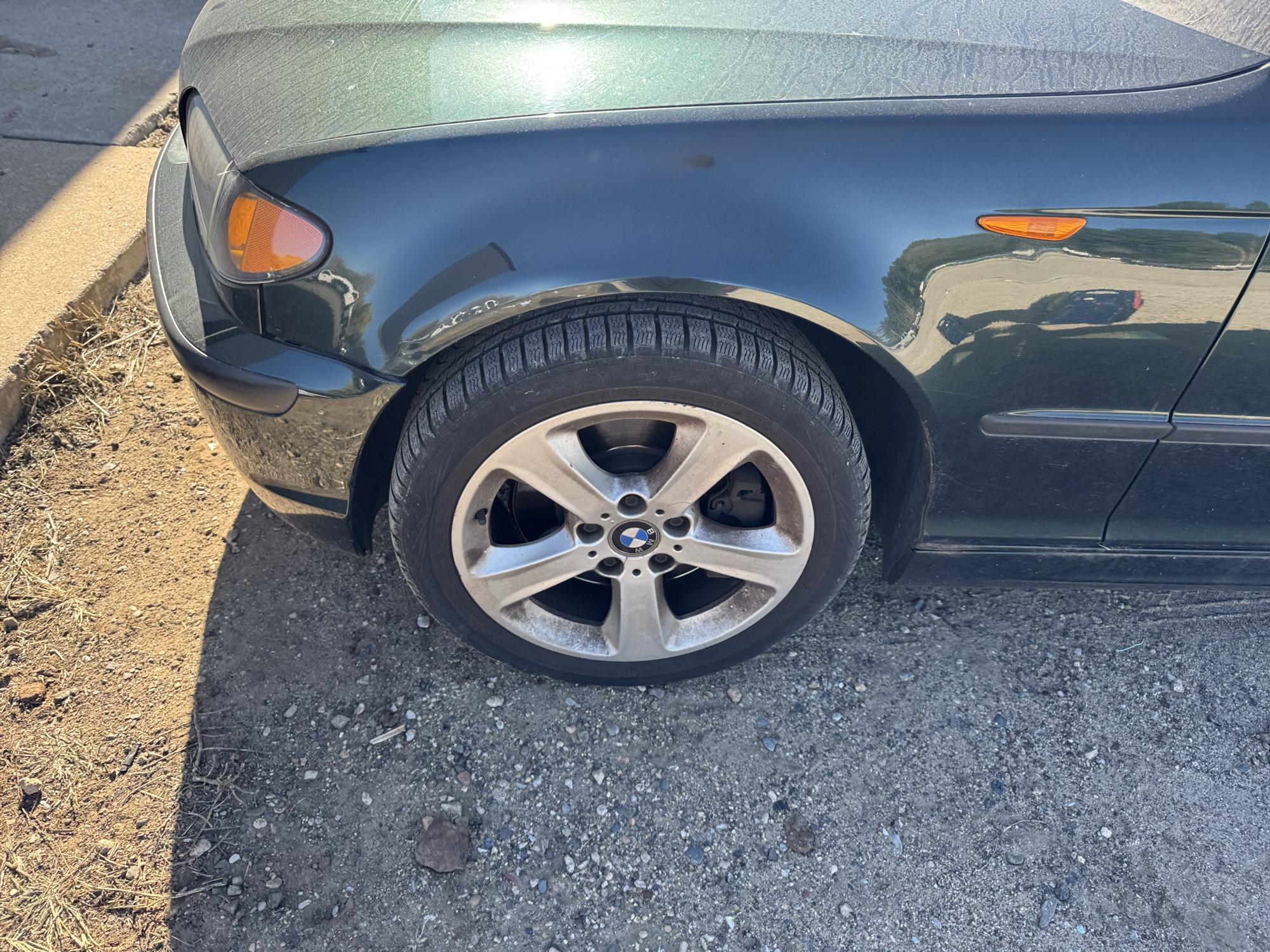 2005 bmw 3-series 330xi-sedan with 184119 miles for sale near Elk River, Minnesota 106728_12_drv_front_wheel.jpg