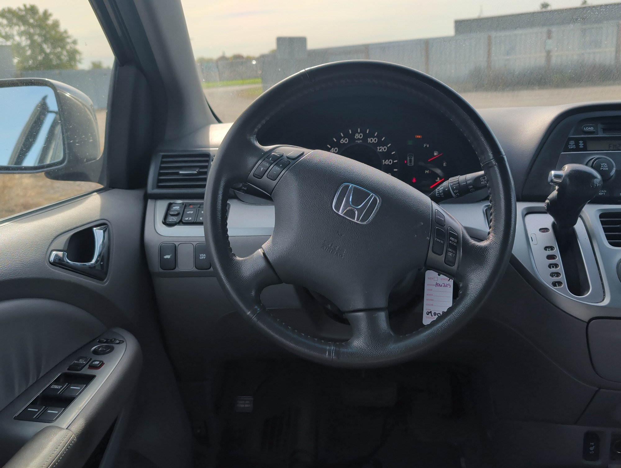 2010 honda odyssey ex-l with 186371 miles for sale near Elk River, Minnesota 106729_33_dash_from_driver.jpg