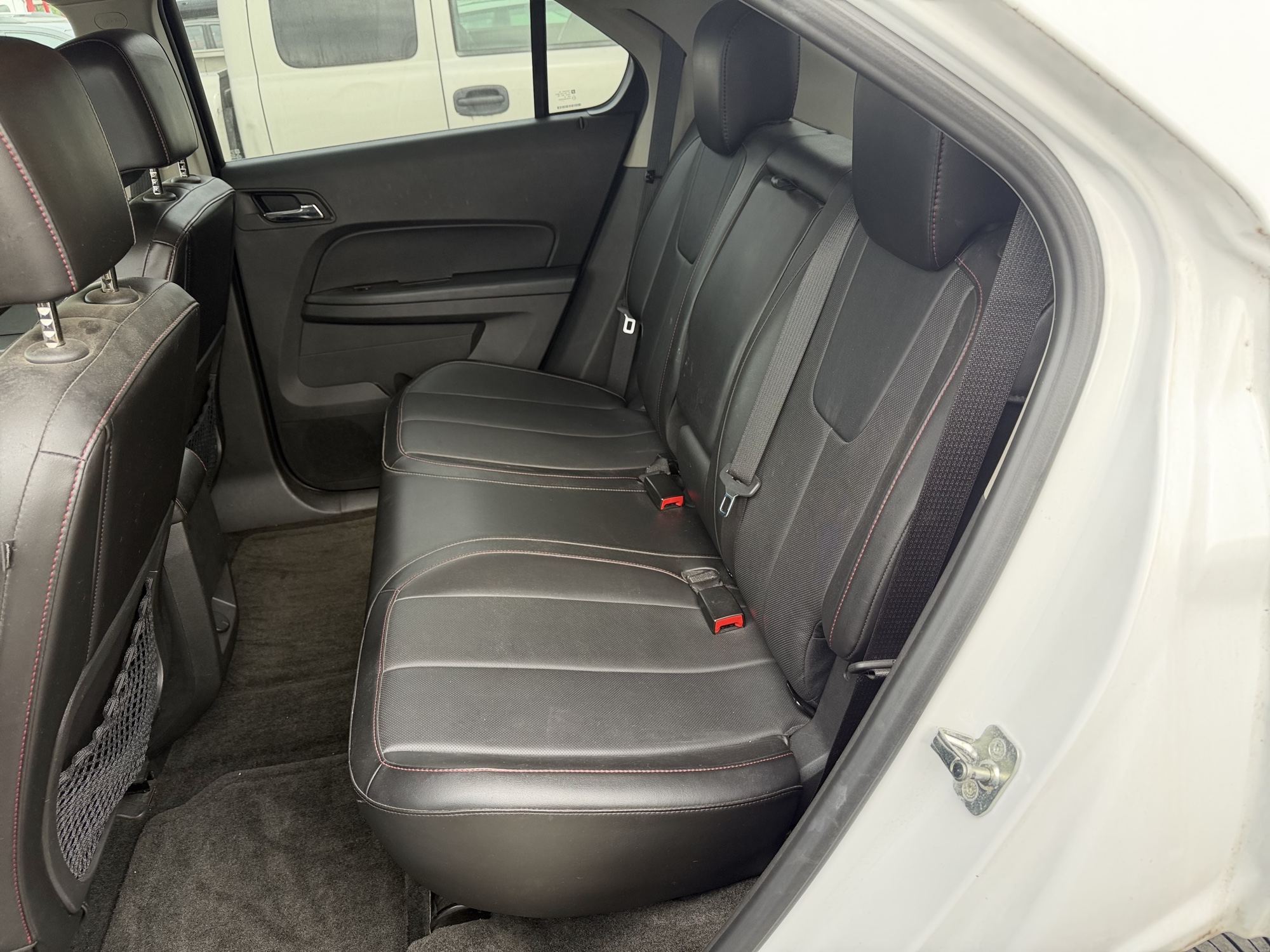 2011 chevrolet equinox ltz-2wd with 105523 miles for sale near Elk River, Minnesota 106730_24_drv_rear_seat.jpg