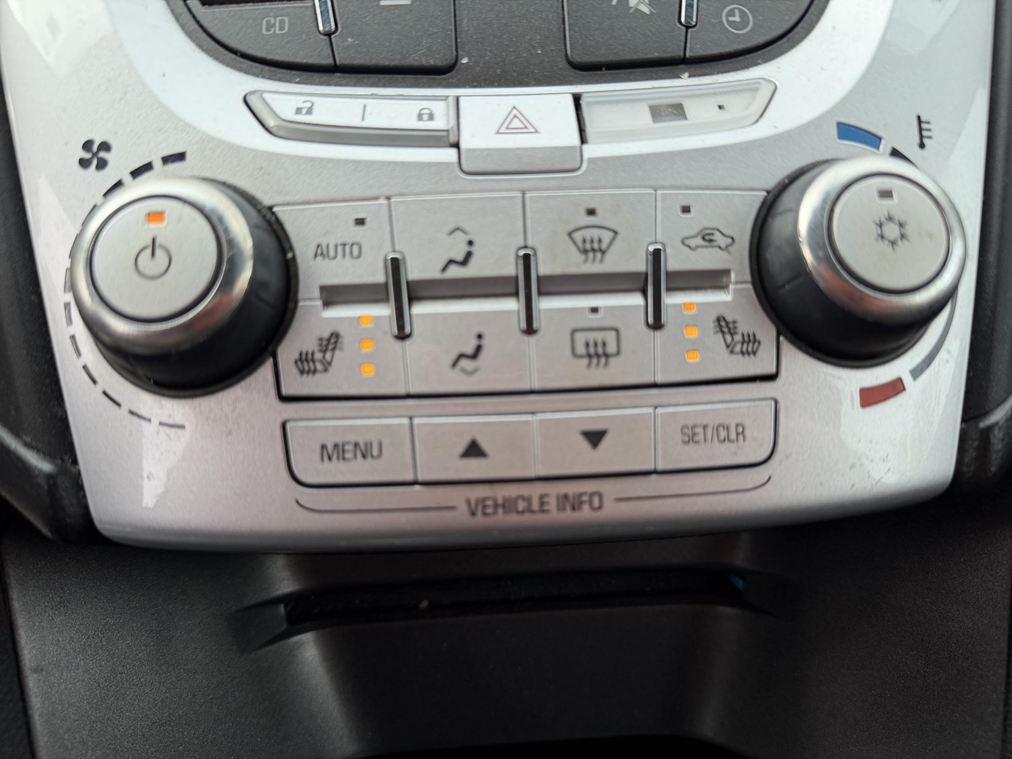 2011 chevrolet equinox ltz-2wd with 105523 miles for sale near Elk River, Minnesota 106730_42_heated_seat_switches.jpg