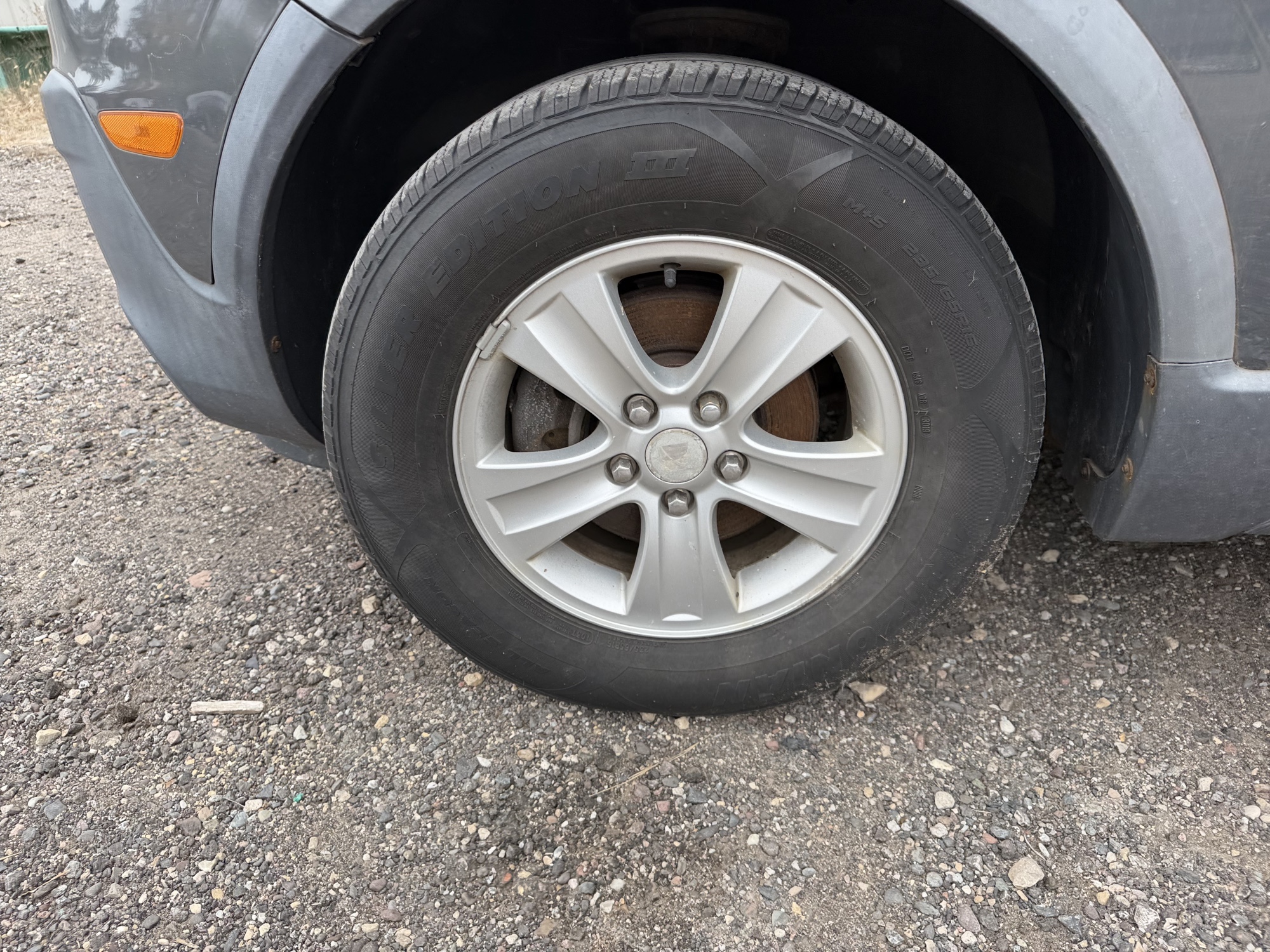 2008 saturn vue fwd-4-cylinder-xe with 219141 miles for sale near Elk River, Minnesota 106731_12_drv_front_wheel.jpg