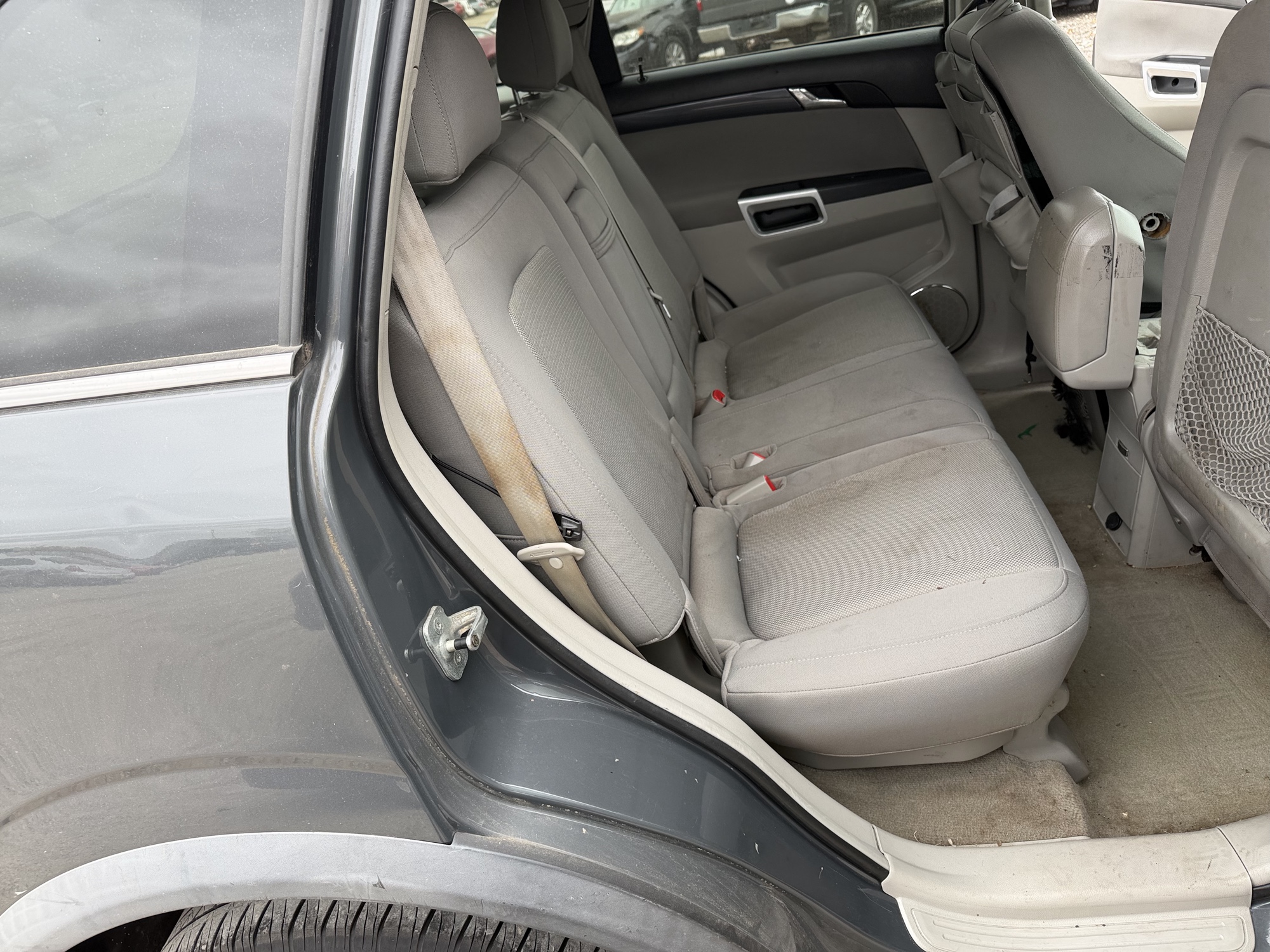 2008 saturn vue fwd-4-cylinder-xe with 219141 miles for sale near Elk River, Minnesota 106731_28_pass_rear_seat.jpg